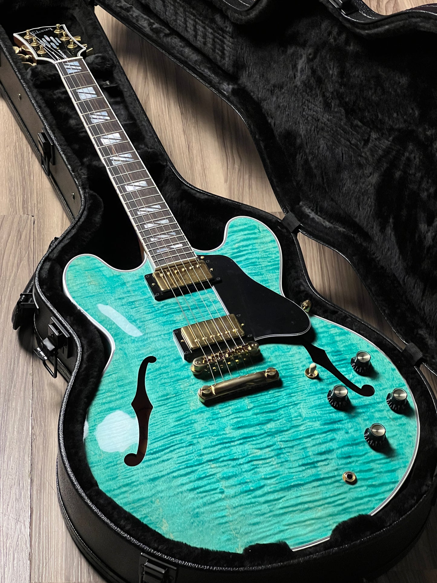 Gibson ES Supreme in Seafoam Green with Case 21624260