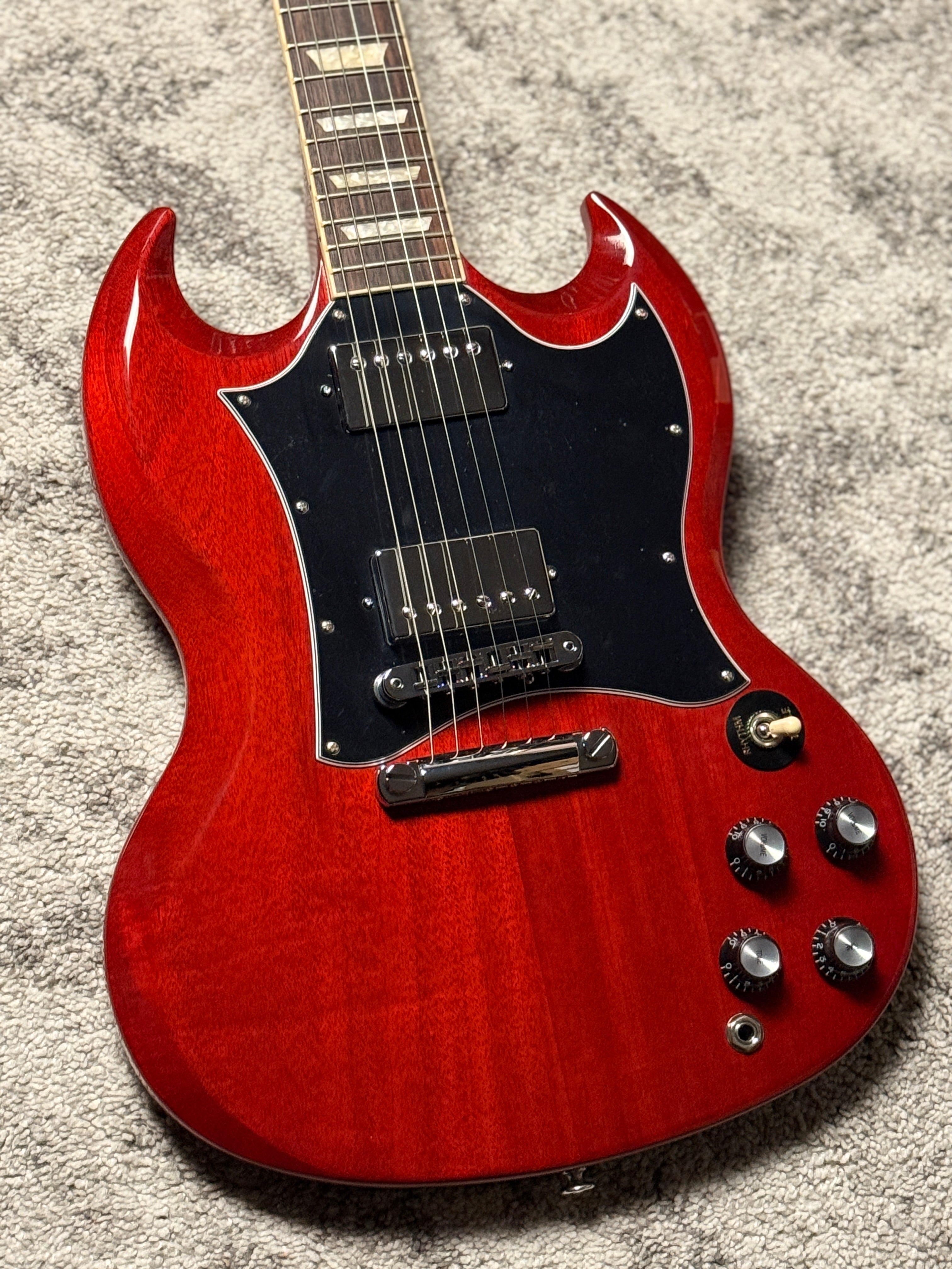 Gibson SG Standard in Heritage Cherry with Gigbag 233840243 (B