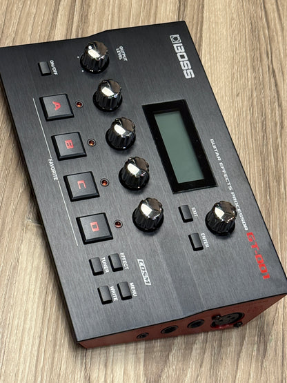 Boss GT-001 Guitar Effect Processor Tabletop USB