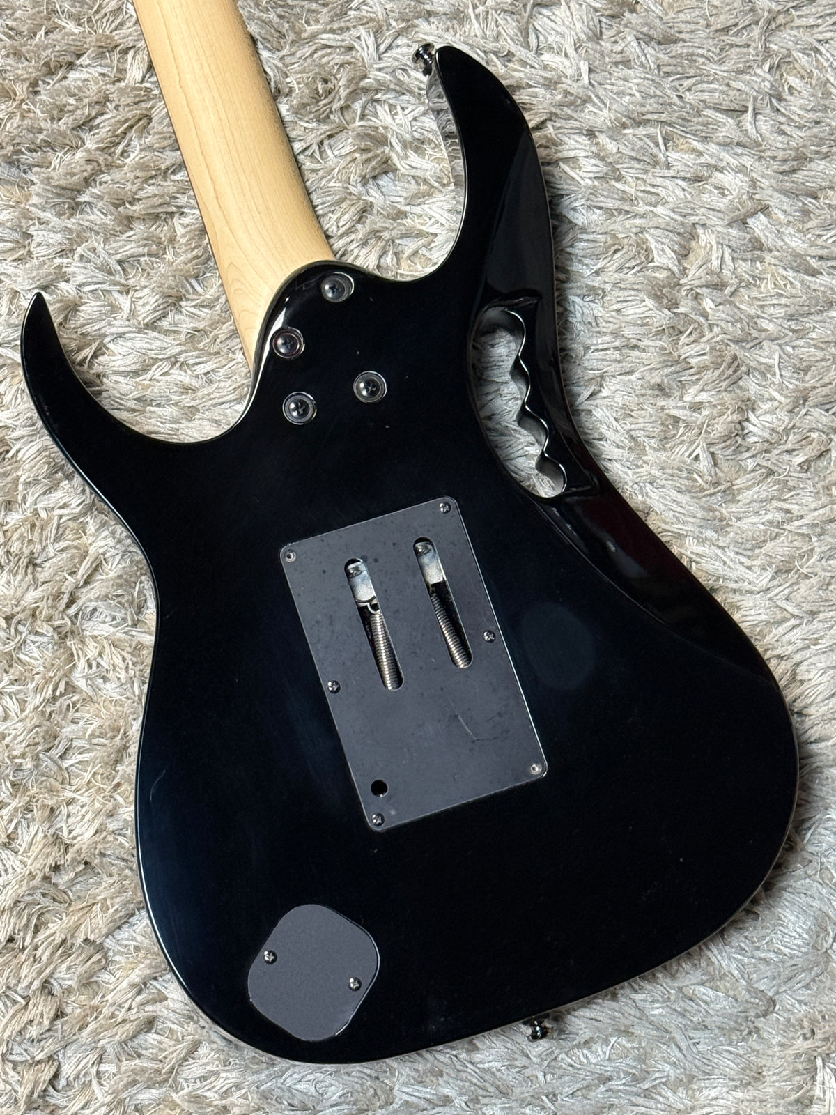 Ibanez Steve Vai JEM-JR in Black I260815026 (USED)