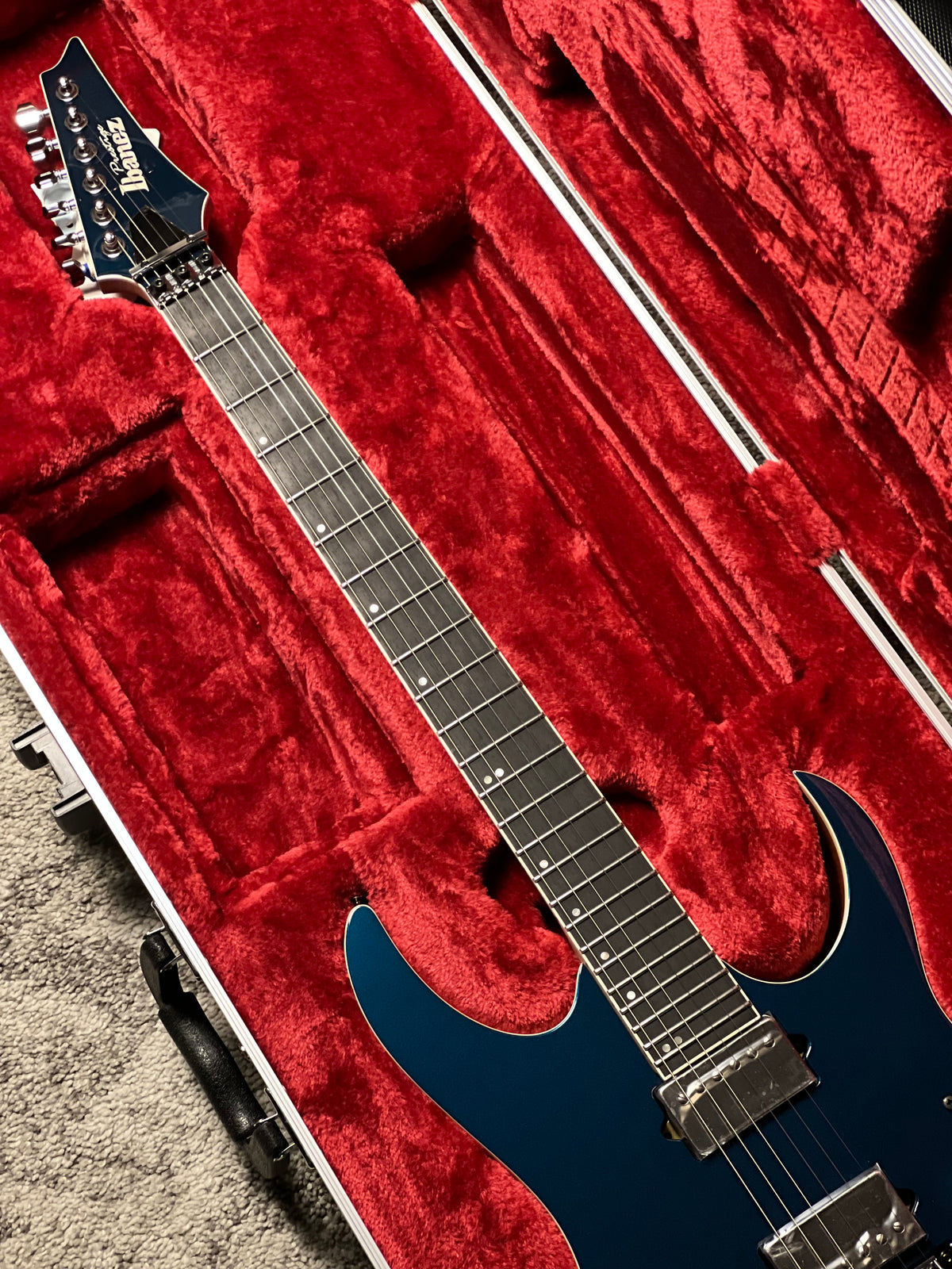 Ibanez Prestige RG5320C in Deep Forest Green Metallic F2615406