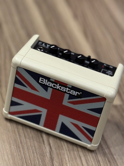 Blackstar FLY3 Mini 3W Combo Union Jack Flag in White