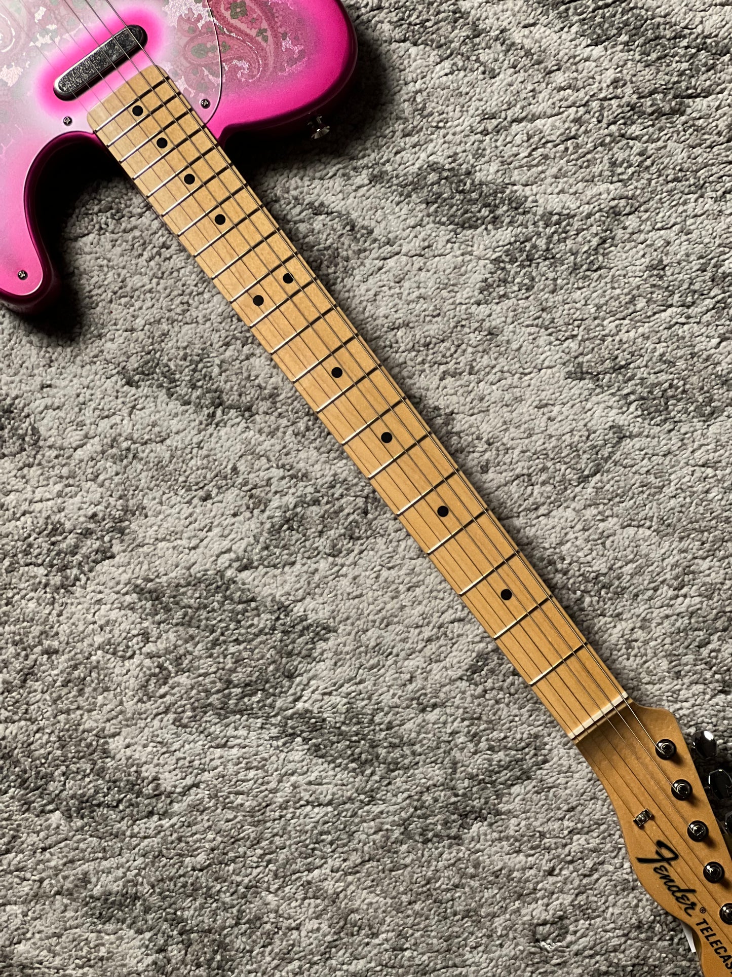 Fender MIJ Limited Telecaster with Maple FB in Pink Paisley JD25024865