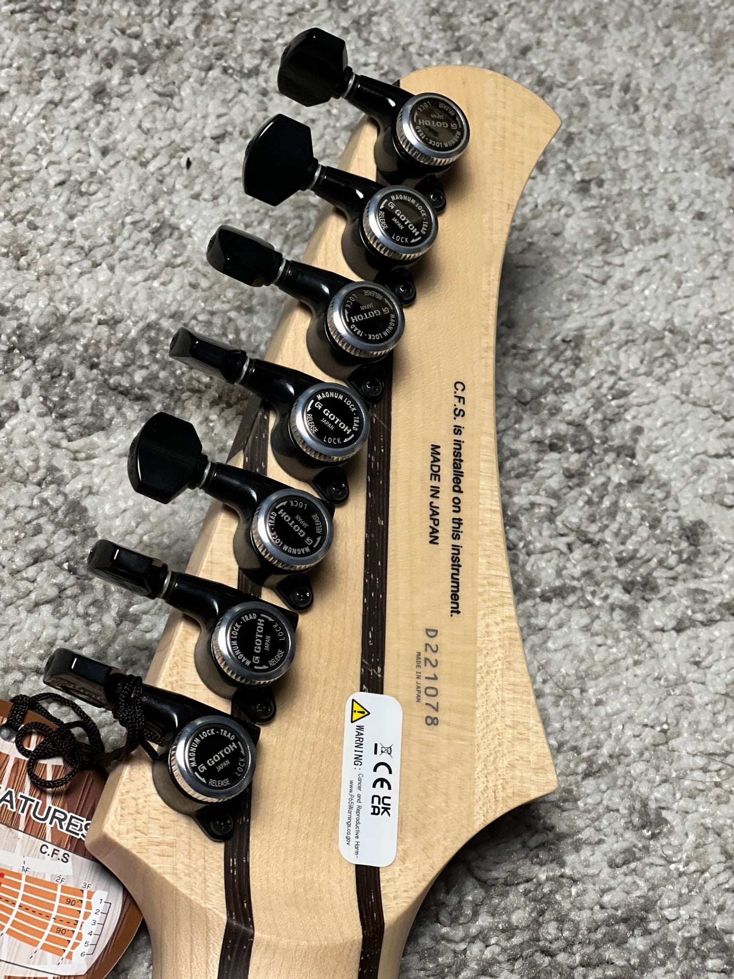 Fujigen FGN JMY72-ASH-E/OPB in Open Pore Black D221078