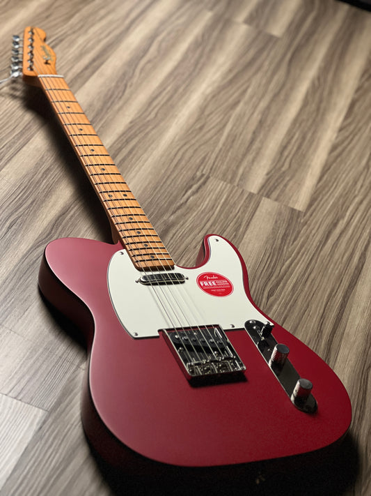 Squier Ltd Ed Classic Vibe 60s Custom Telecaster with Maple FB Satin Dakota Red