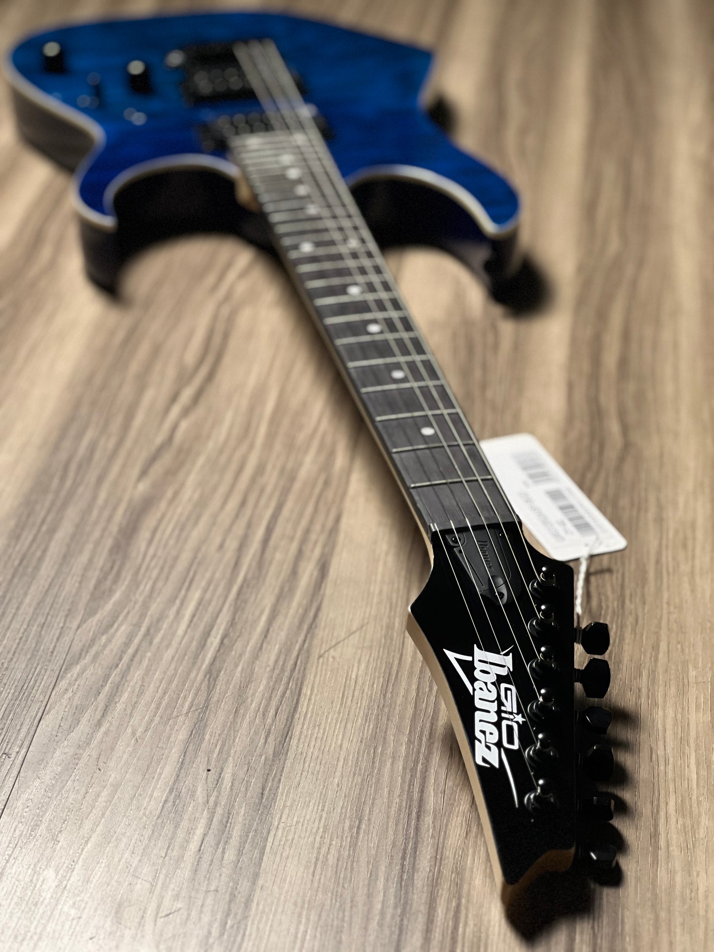 Ibanez Gio GRG120QASP-BGD 6-String in Blue Gradiation