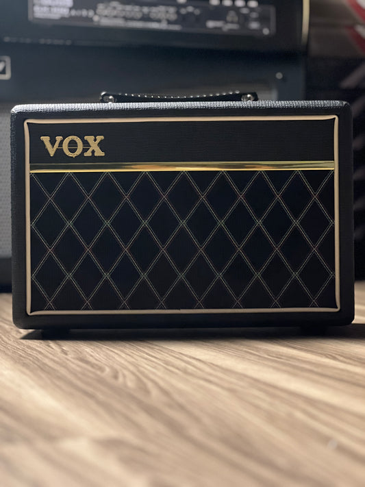 Vox Pathfinder Bass 10 2x5 Inch 10-watt Combo Amp