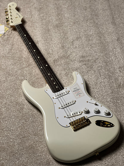 Fender Japan Traditional 2025 Collection 60s Stratocaster with RW FB in White Pearl JD25014418