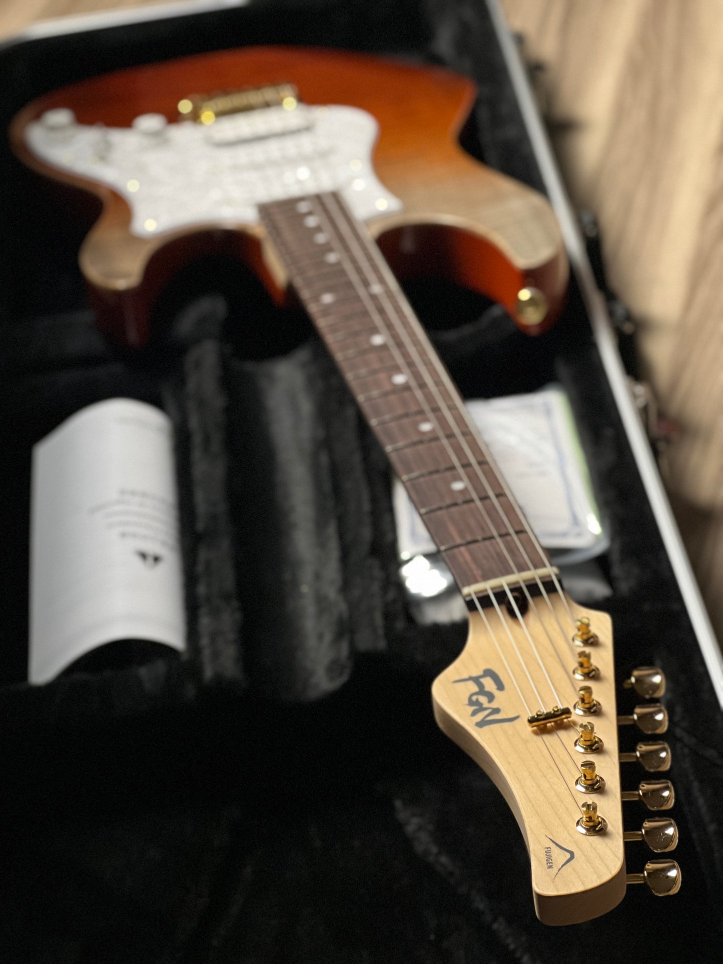 Fujigen FGN Expert EOS2-FM-R Odyssey in Ripe Kaki Gradation J230350