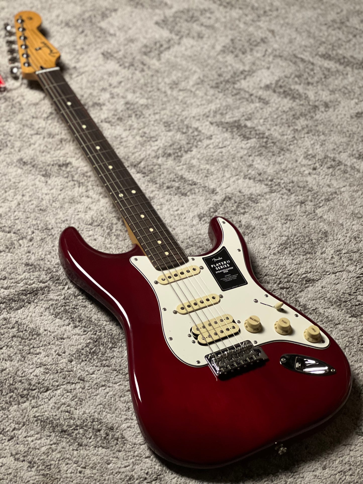 Fender Player II Stratocaster HSS With RW FB In Transparent Cherry Burst