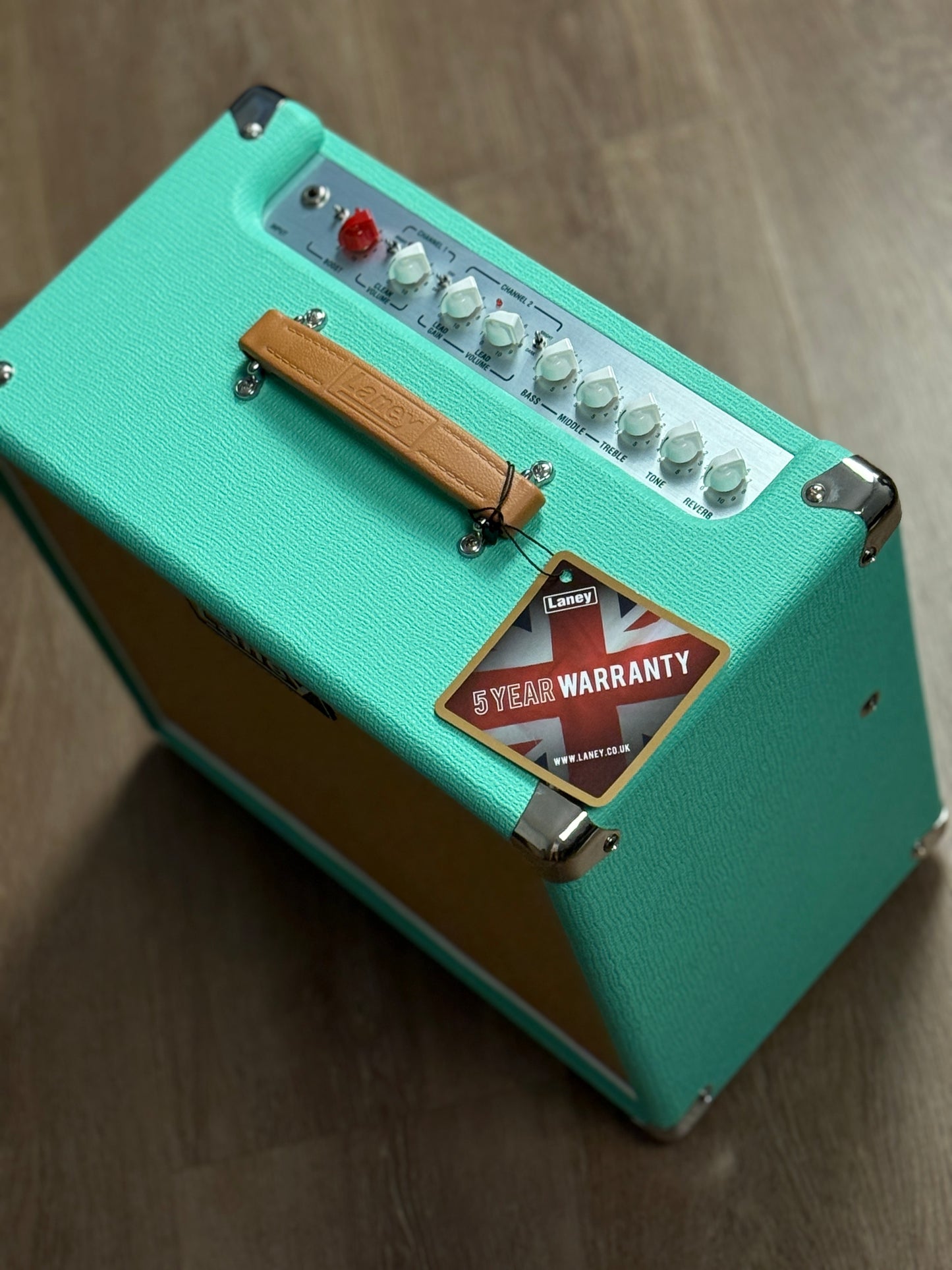 Laney LF Super 60-112 60-watt 1 x 12-inch Solid-state Combo Amplifier in Seafoam Green