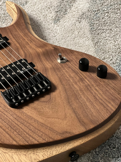 Soloking MW-7 Custom HH FMN in Natural with Exotic Walnut Top