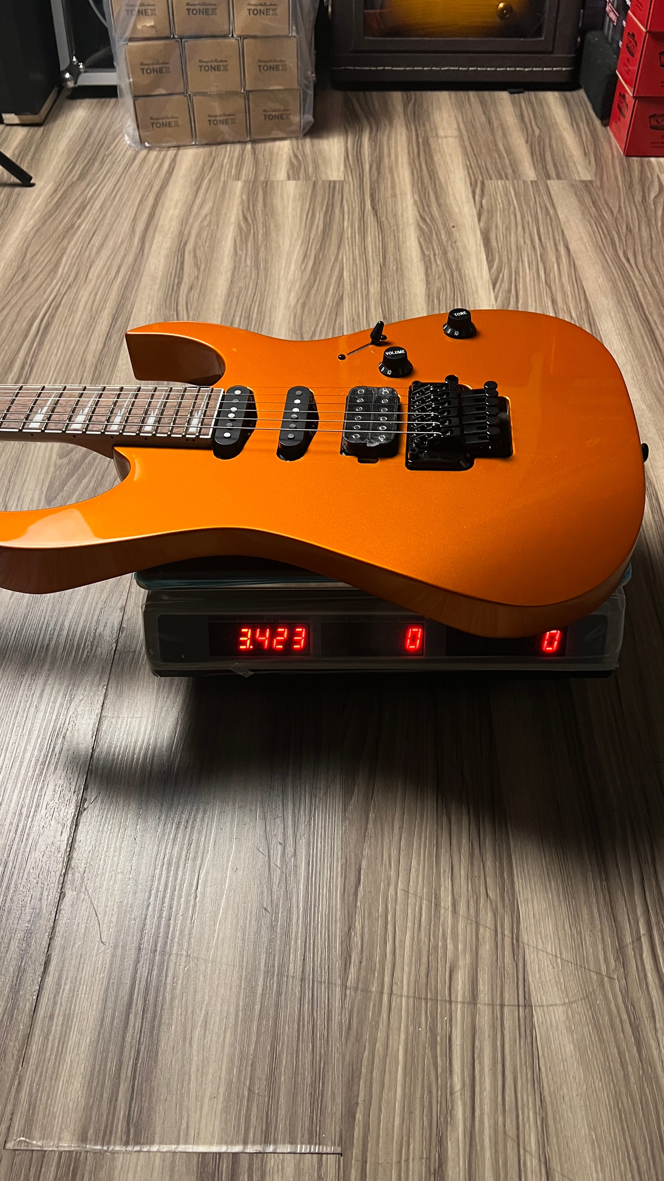 Ibanez RG460DX-ROM in Roadster Orange Metallic – nafiriguitar.com