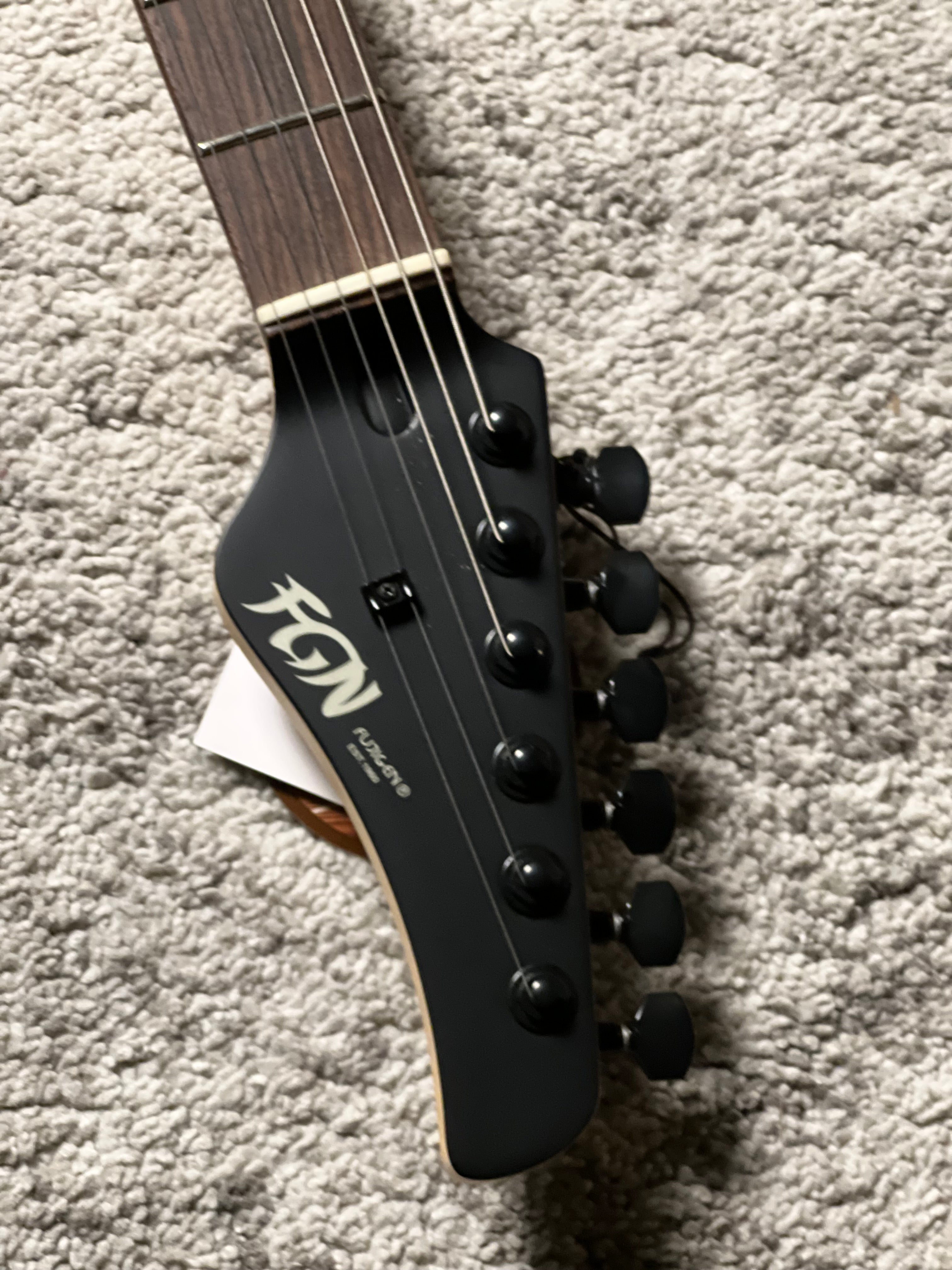Fujigen FGN Iliad JIL2-ASH-DE664-R/OPB in Open Pore Black G230538
