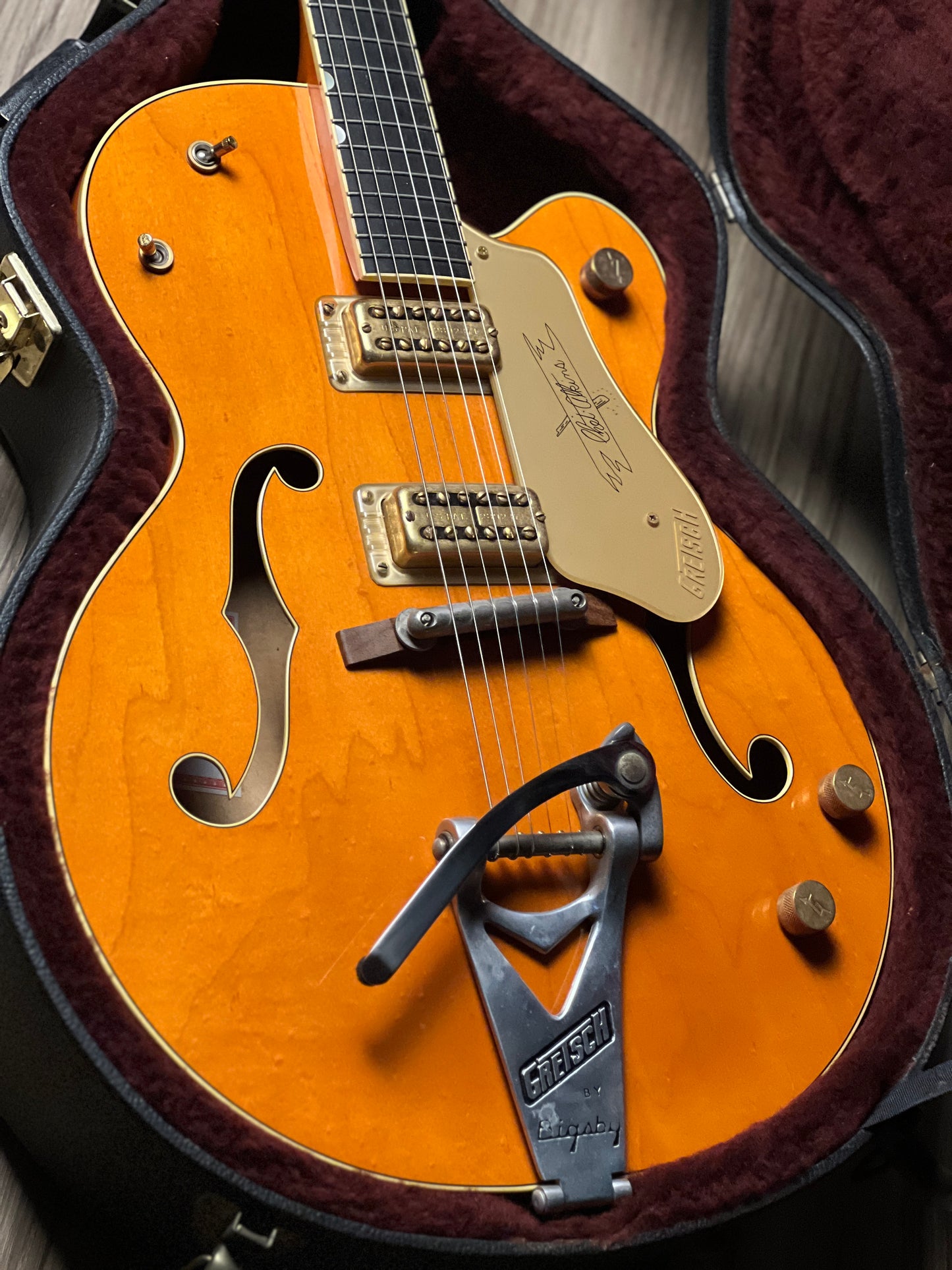 Gretsch G6120-1959 Chet Atkins Hollowbody w/Bigsby in Vintage Orange Stain (USED) JT09041398