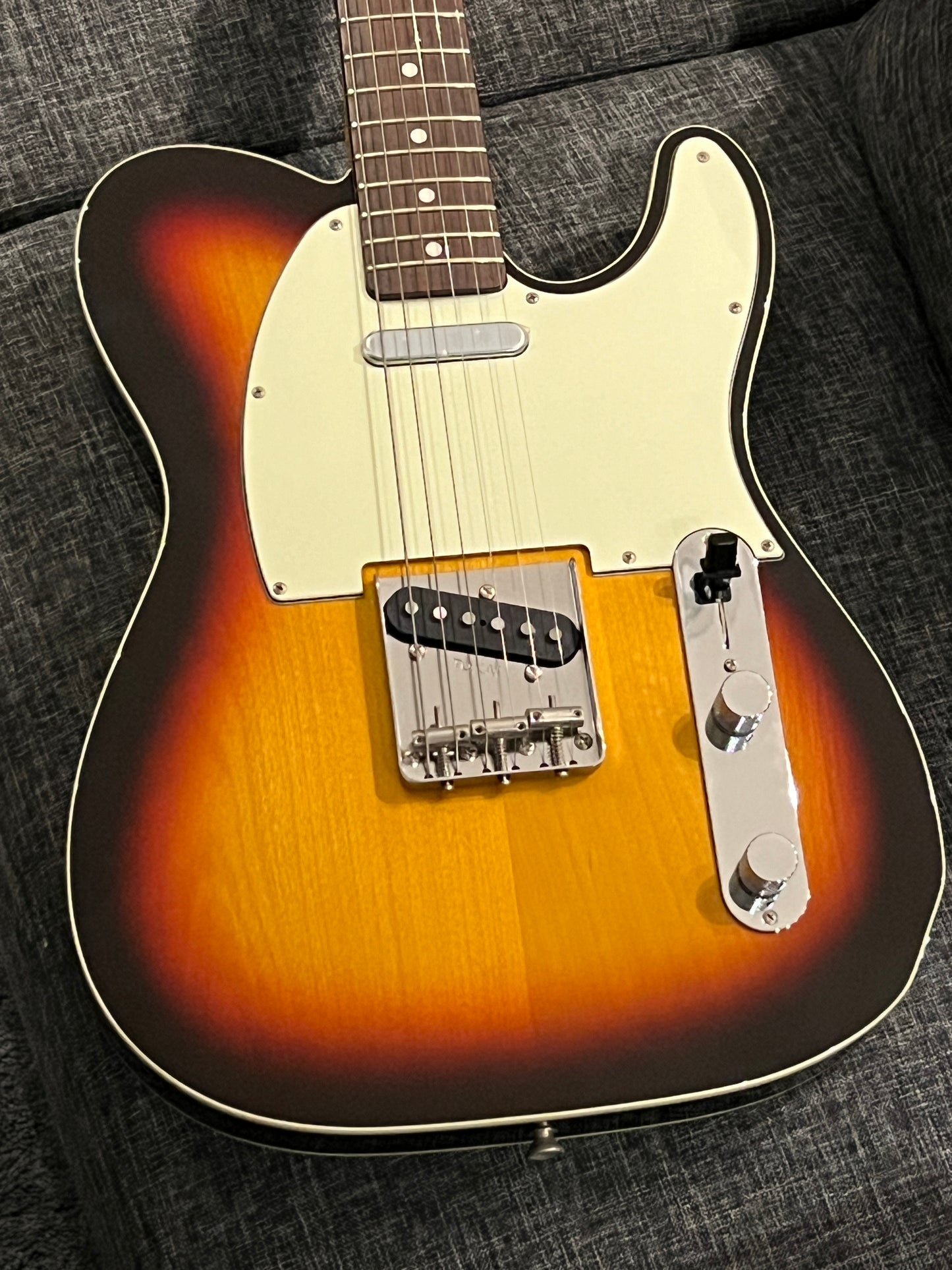 Tokai TTE-98B YS/R Breezysound Japan in Yellow Sunburst with Rosewood FB 180525