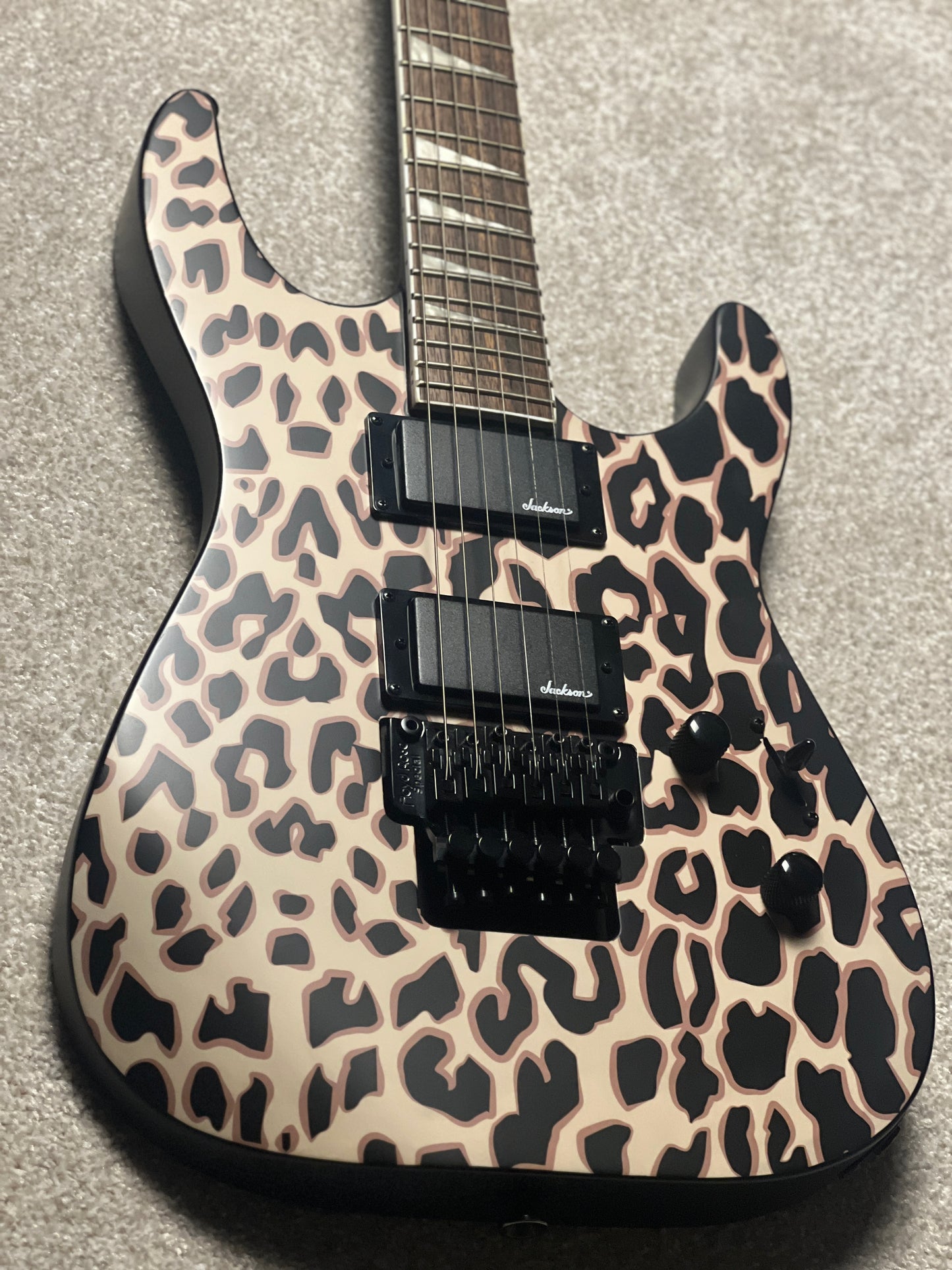 Jackson FSR X Series Soloist SLX DX with Laurel FB in Leopard (USED)