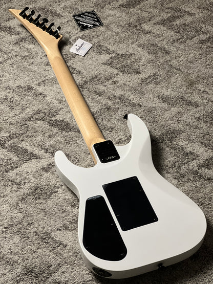 Jackson JS Series Dinky DKA-M JS32 in Snow White