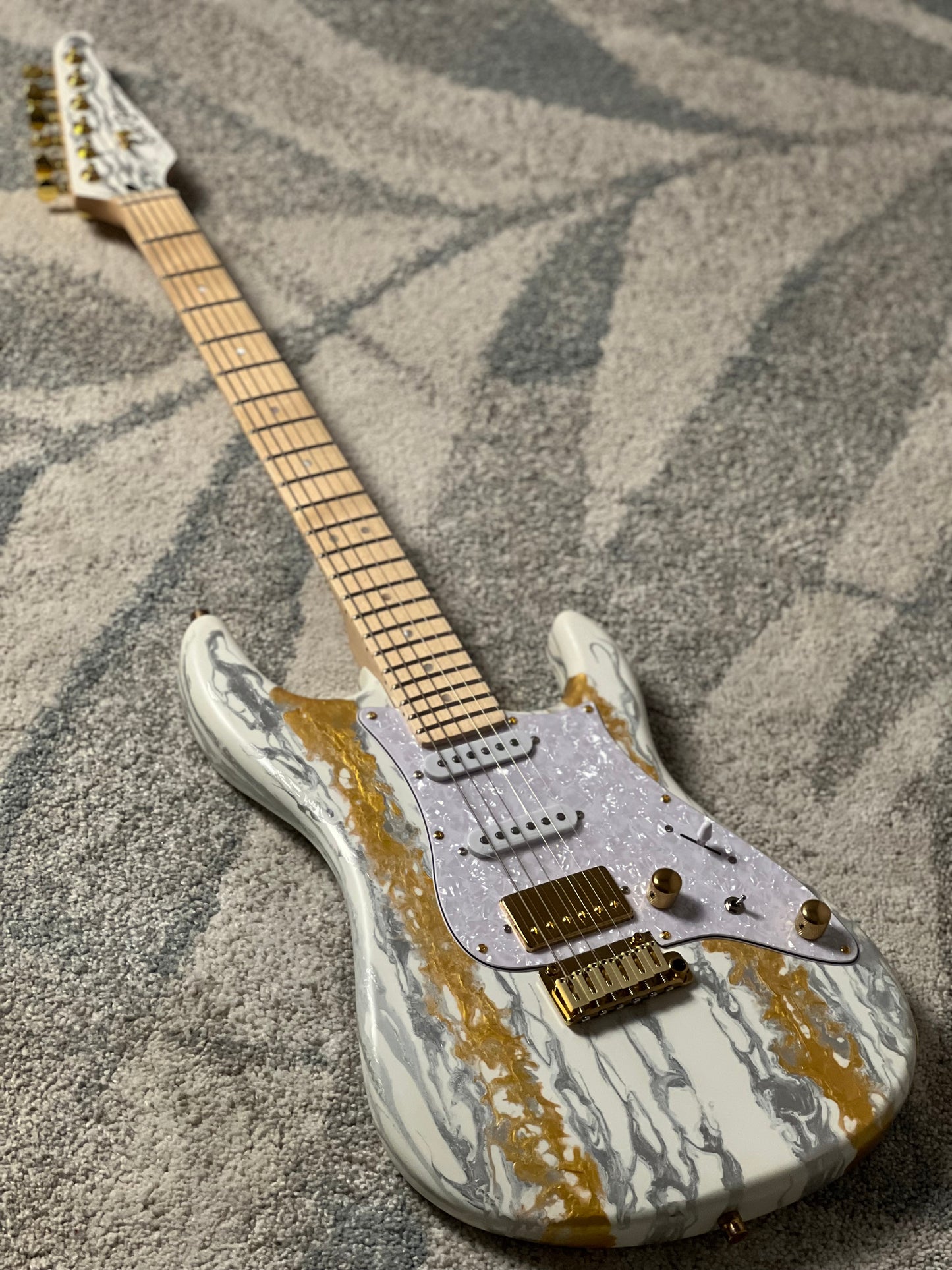 SLX X Dhatarattha Custom DST in White Shmear with Maple FB