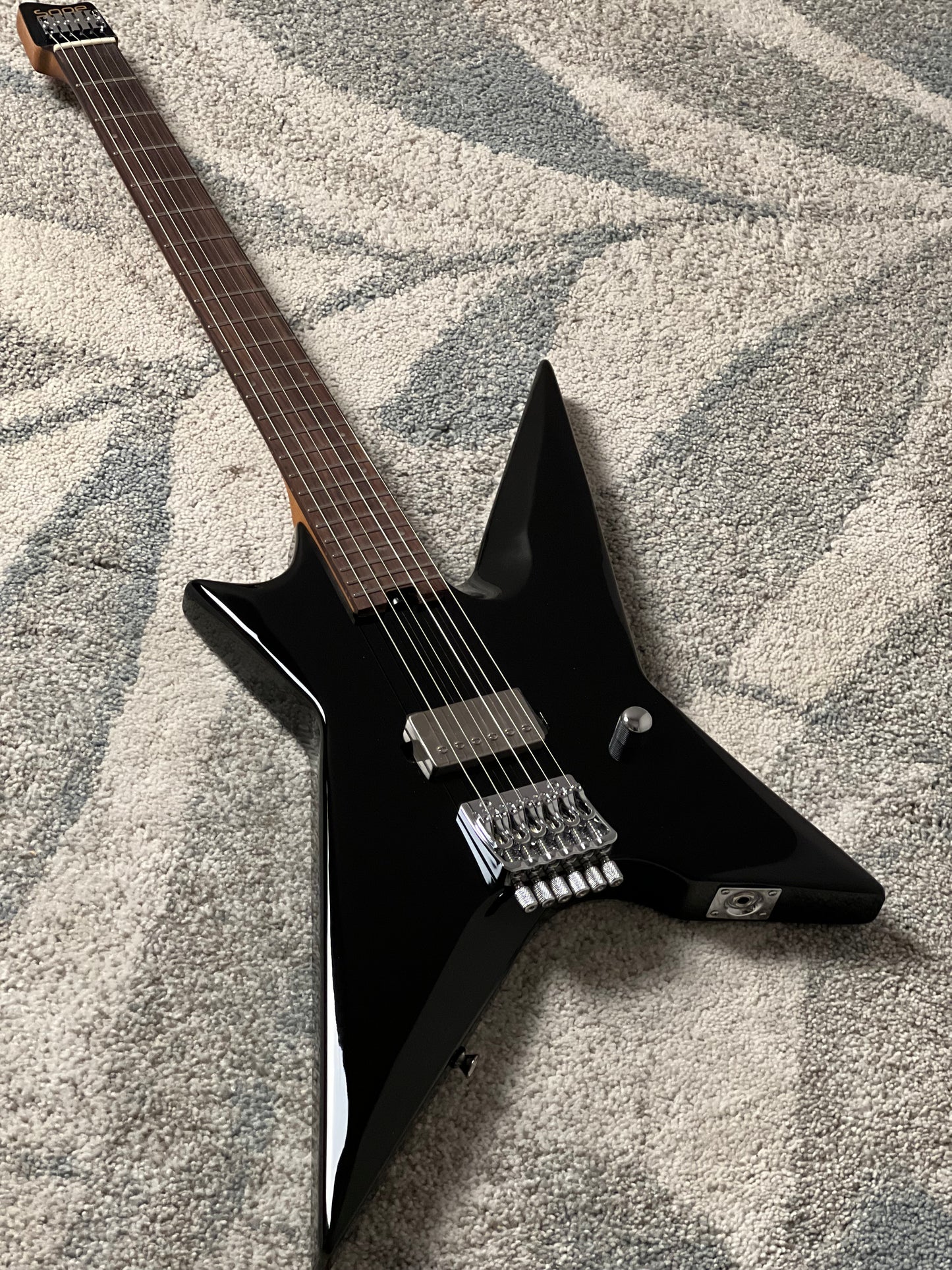 SQOE SEWT708 in Black