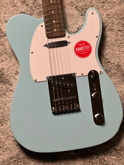 Squier FSR Sonic Telecaster Electric Guitar w/White Pickguard Laurel FB in Daphne Blue