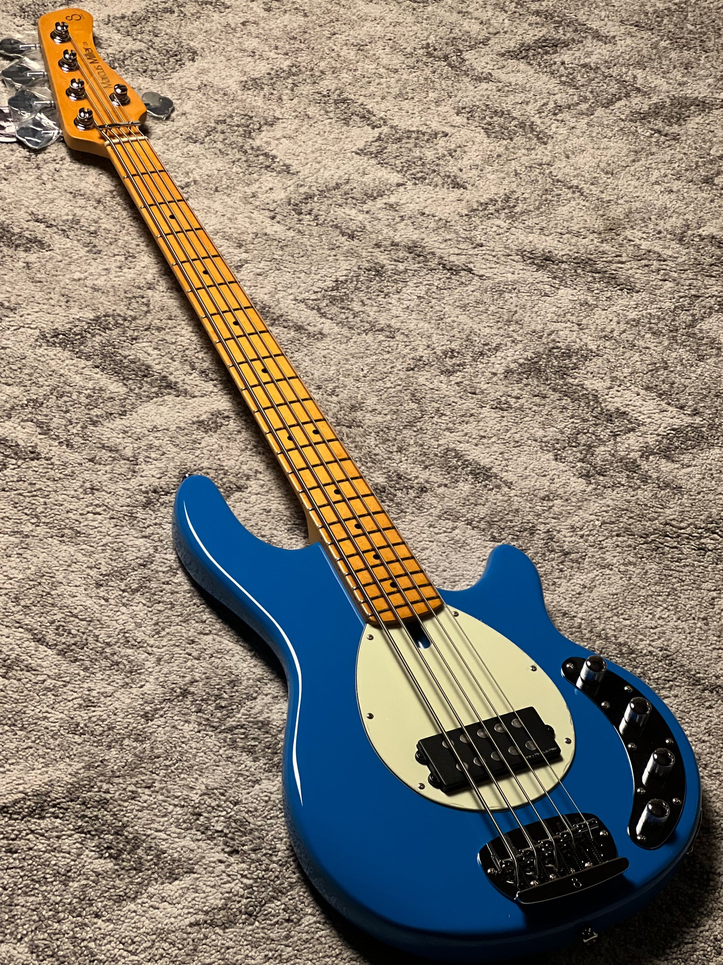 Sire Marcus Miller Z3 5-String Bass Guitar in Blue