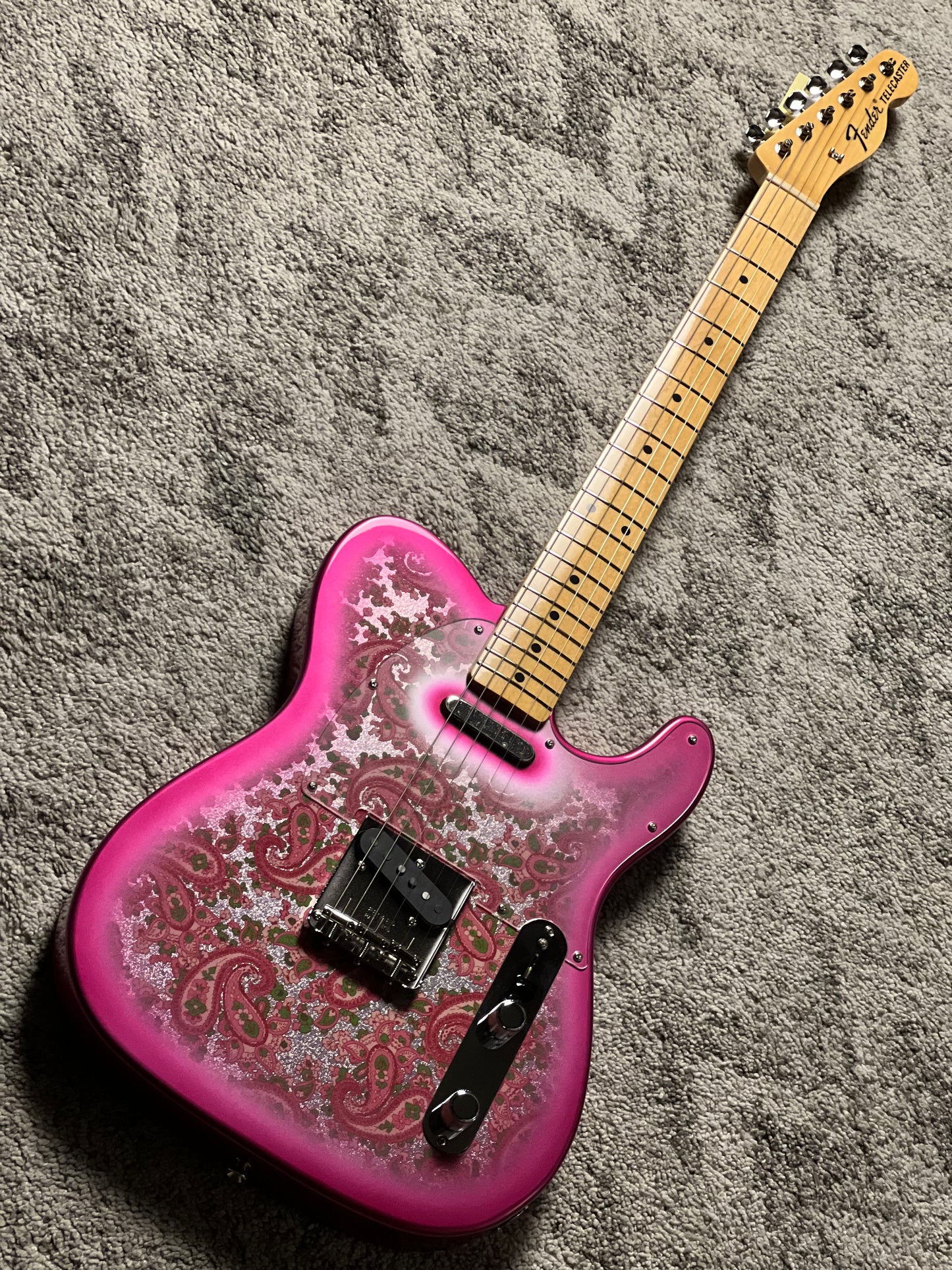 Fender MIJ Limited Telecaster with Maple FB in Pink Paisley JD26002712