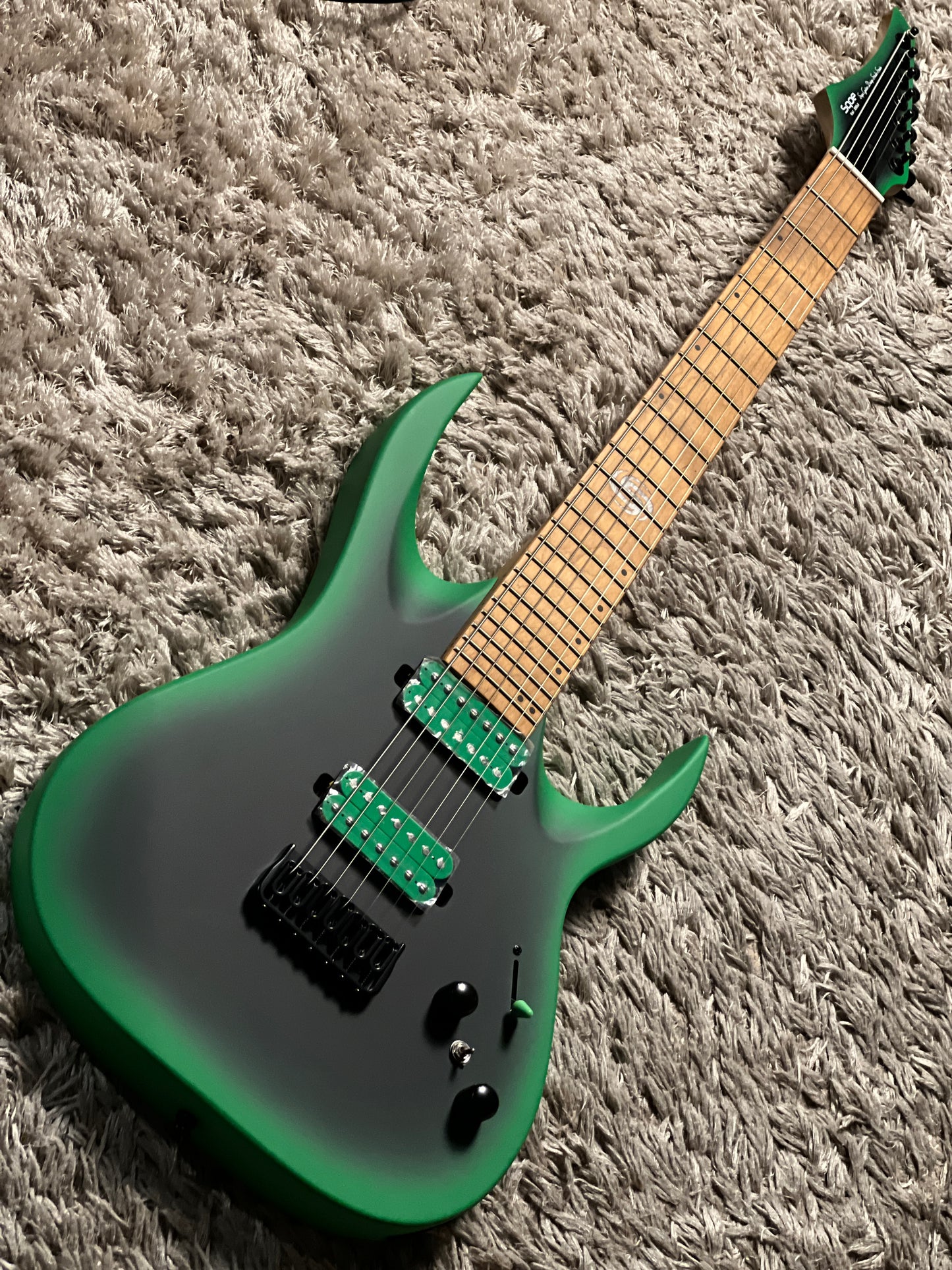 SQOE SEIB7S 7 String in Satin Neon Green