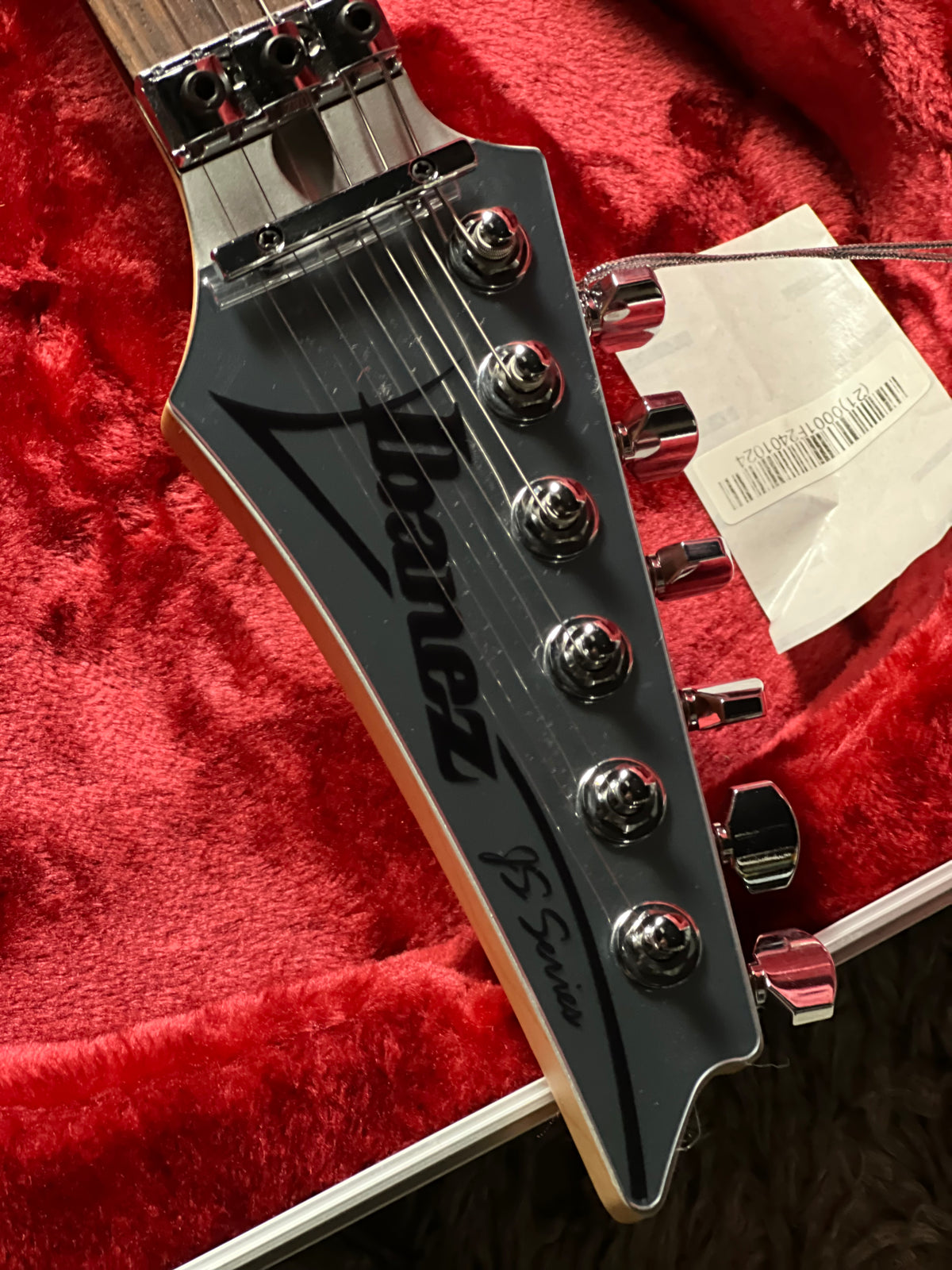 Ibanez JS3CR Joe Satriani Signature w/Case In Chrome Boy F2401024