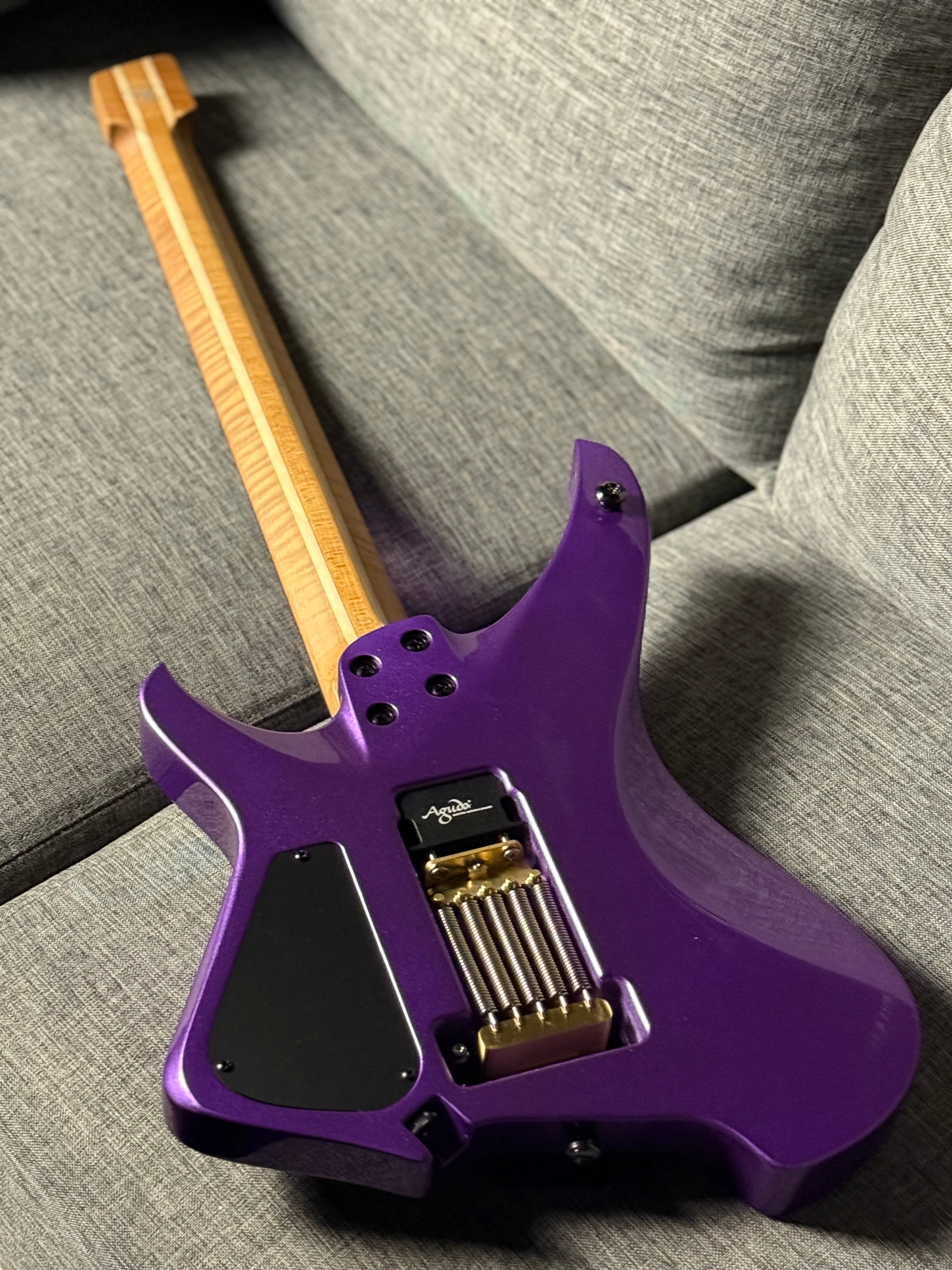Aguda Black Hole in Cosmic Purple Metallic with Flame Maple Neck