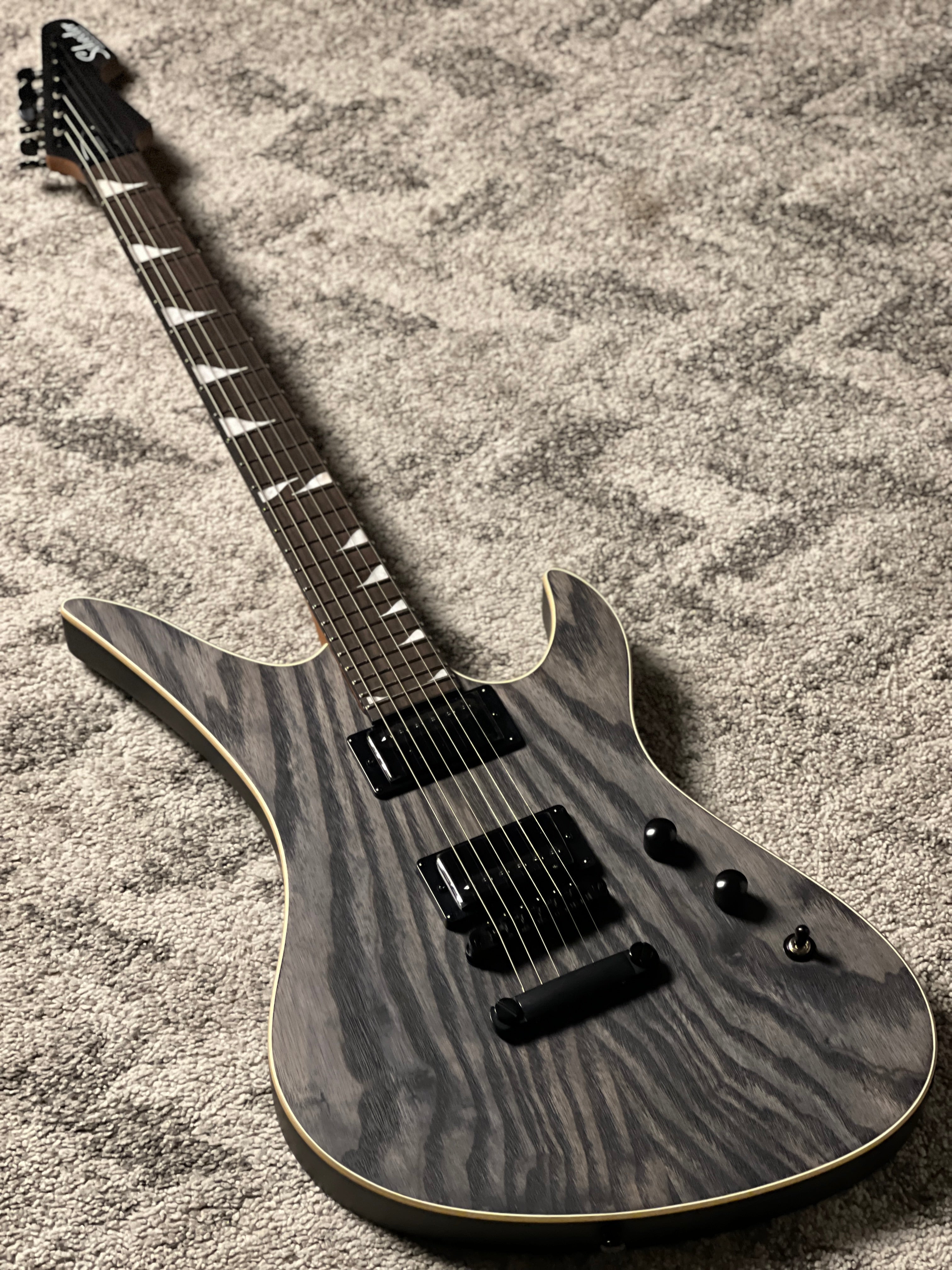 Schecter Avenger Standard in Charcoal Satin – nafiriguitar.com