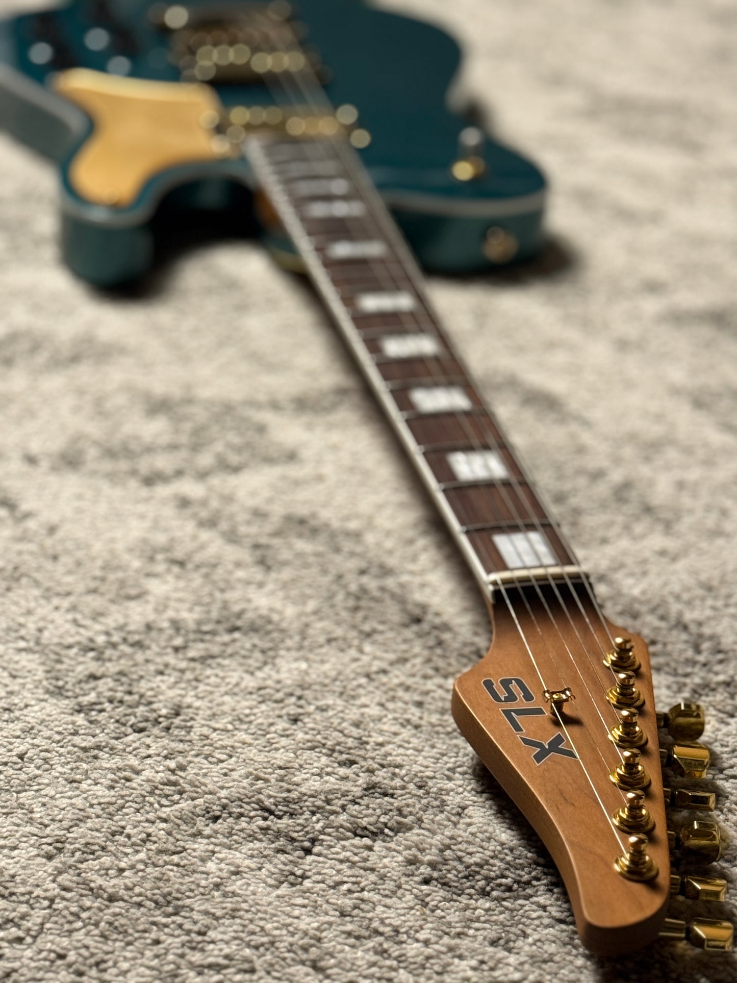 SLX Raven TM 22 HH in Cadillac Green with Rosewood FB