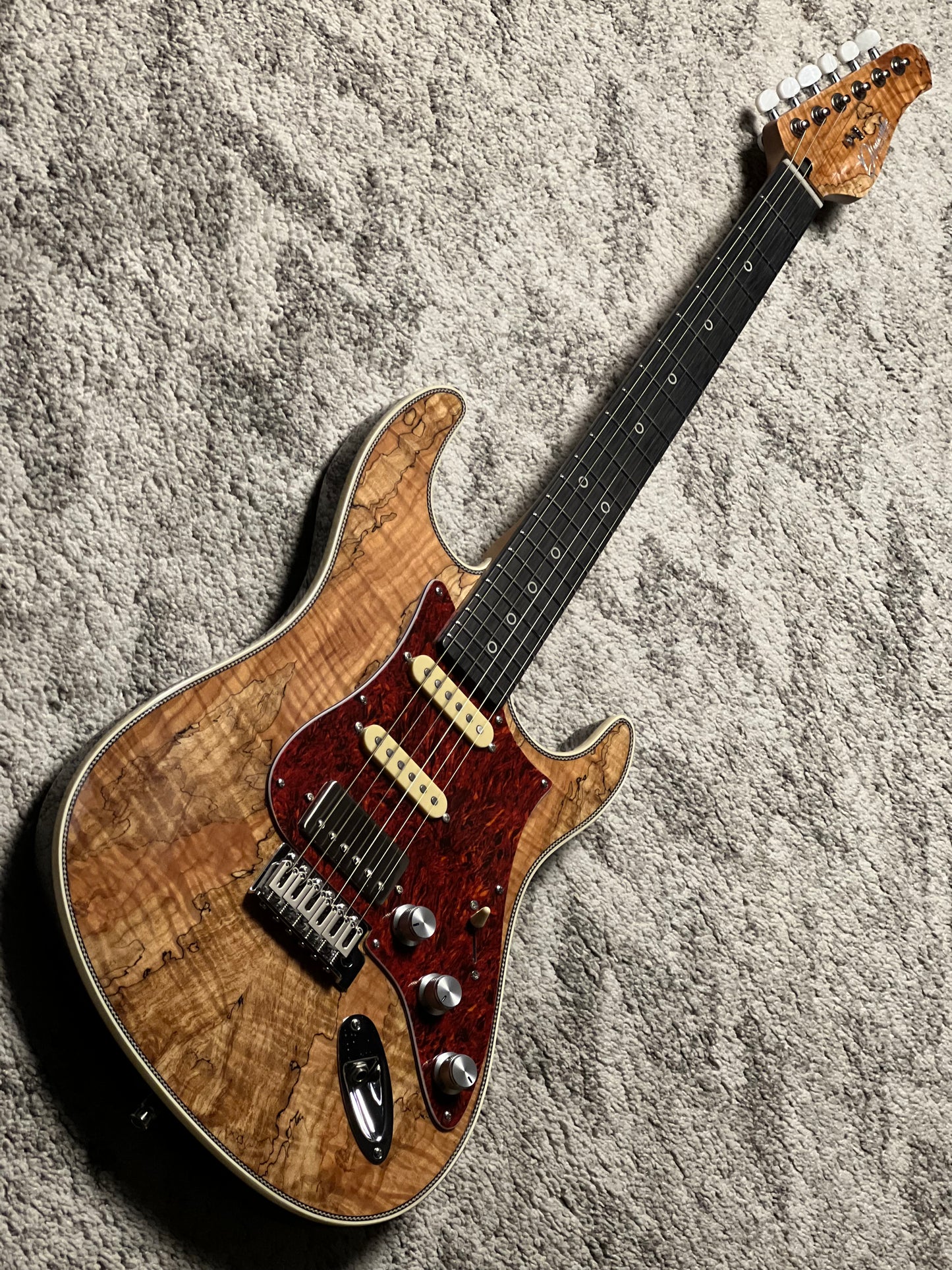 Dhatarattha Custom DST HSS in Exotic Spalted Maple with Rosewood FB