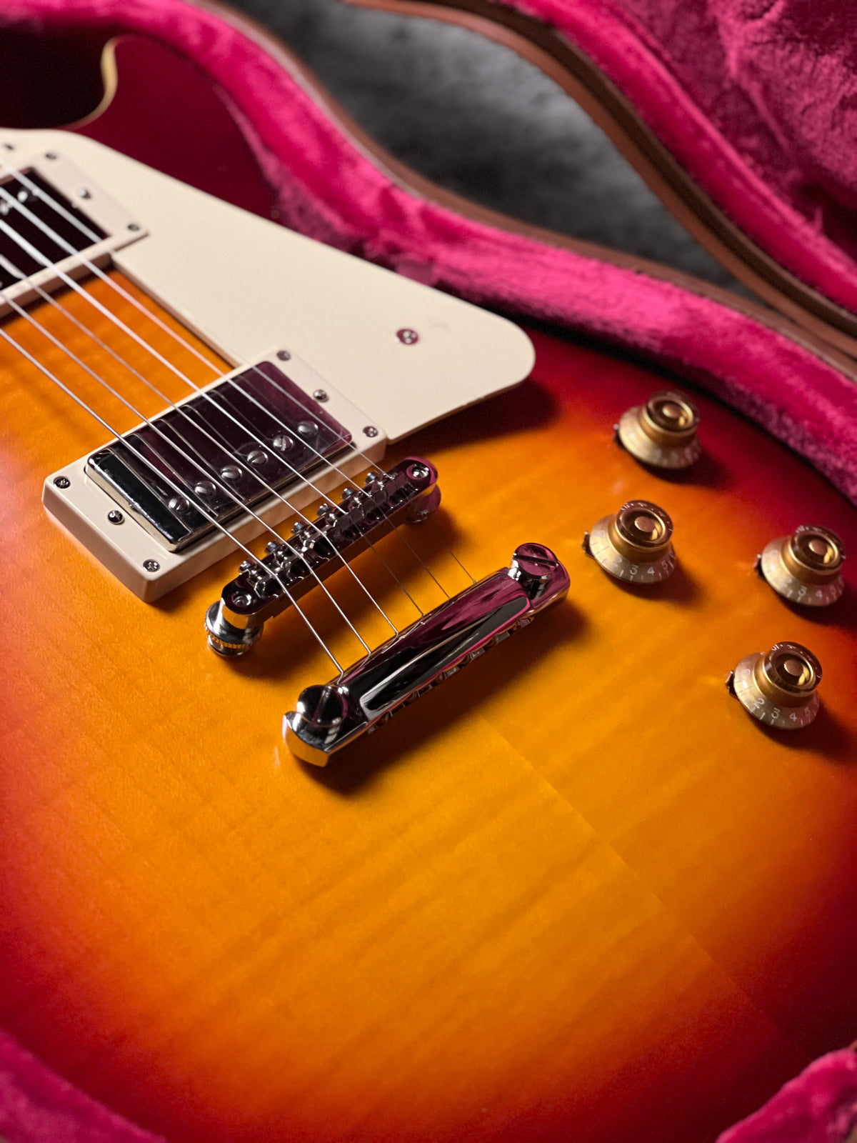 Epiphone 1959 Les Paul Standard in Factory Burst VOS 24041522934