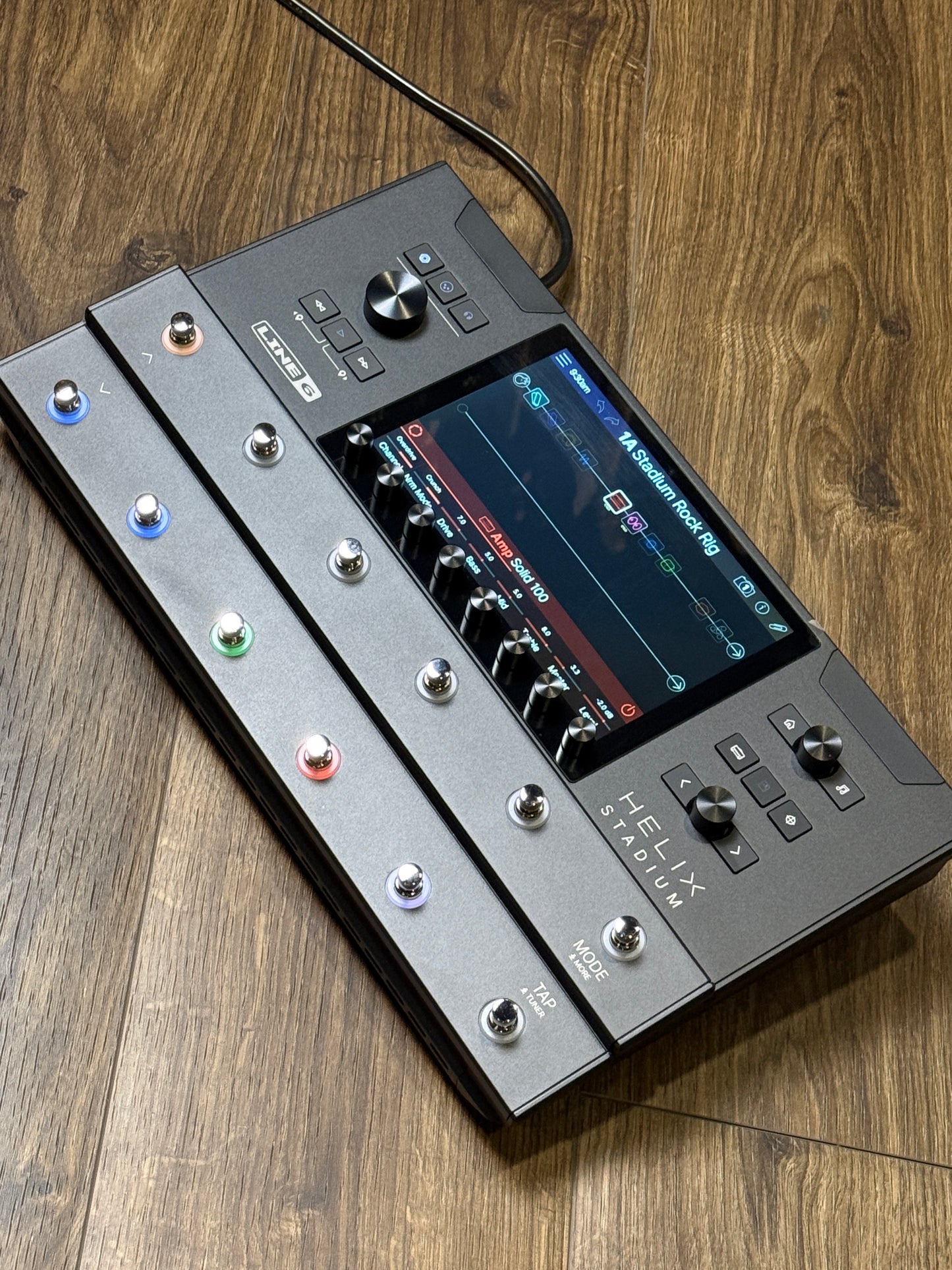 Line 6 Helix Stadium Amp Modeler and FX Processor