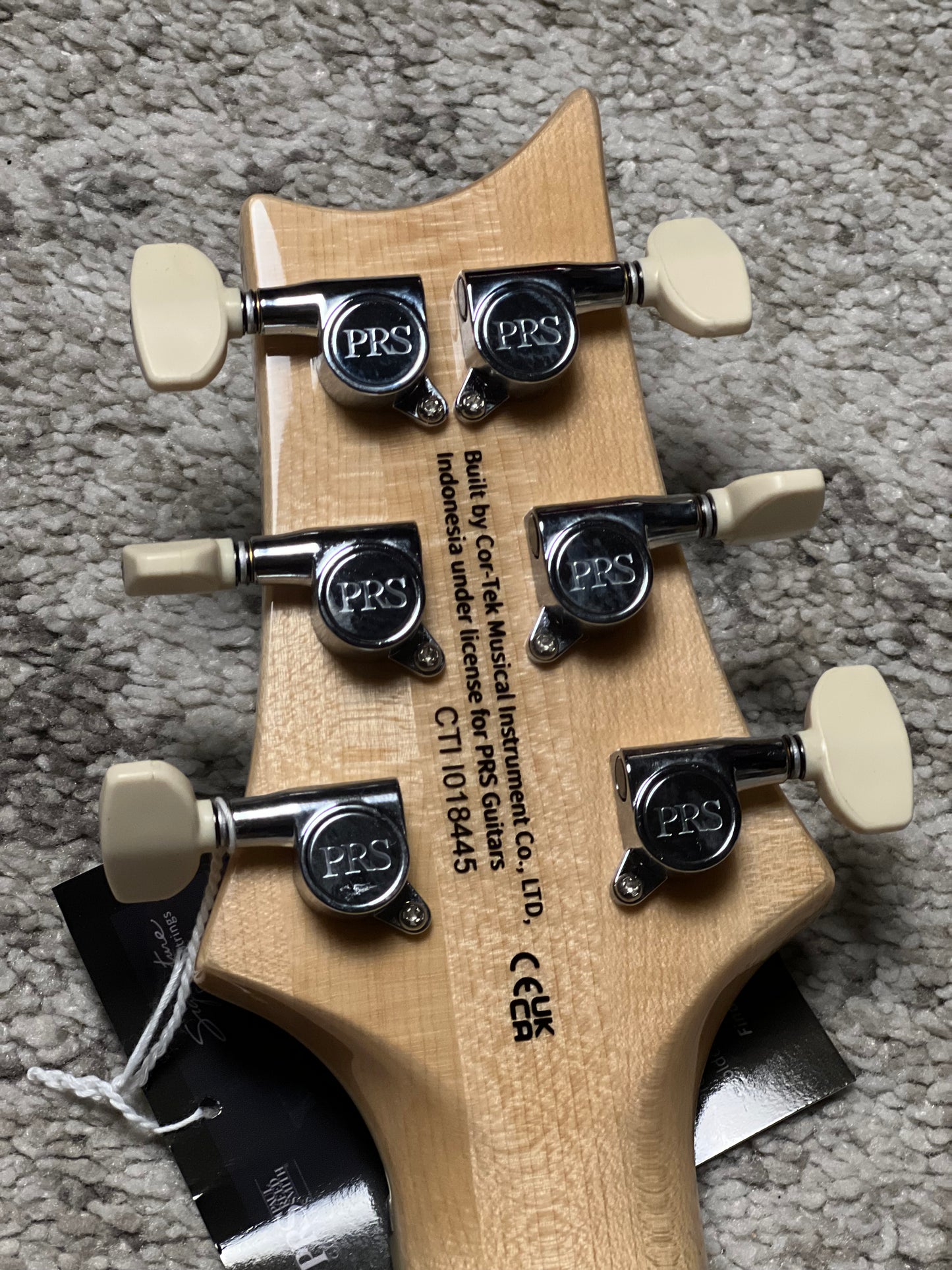 PRS SE Custom 24-08 Quilt in Blue Fade Limited Edition