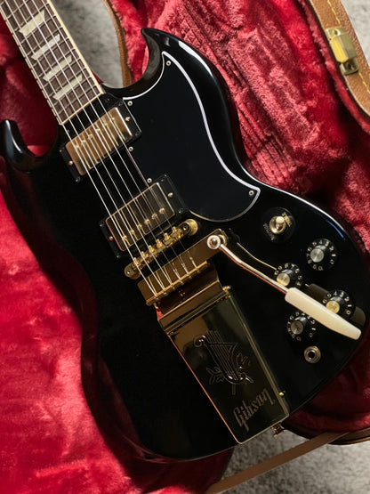 Gibson SG Standard '61 Maestro Vibrola T-Type in Ebony w/Case 232550250
