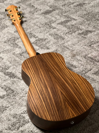 Taylor Sunset Blvd GS Mini-e Rosewood in Shaded Edge Burst Top w/Case