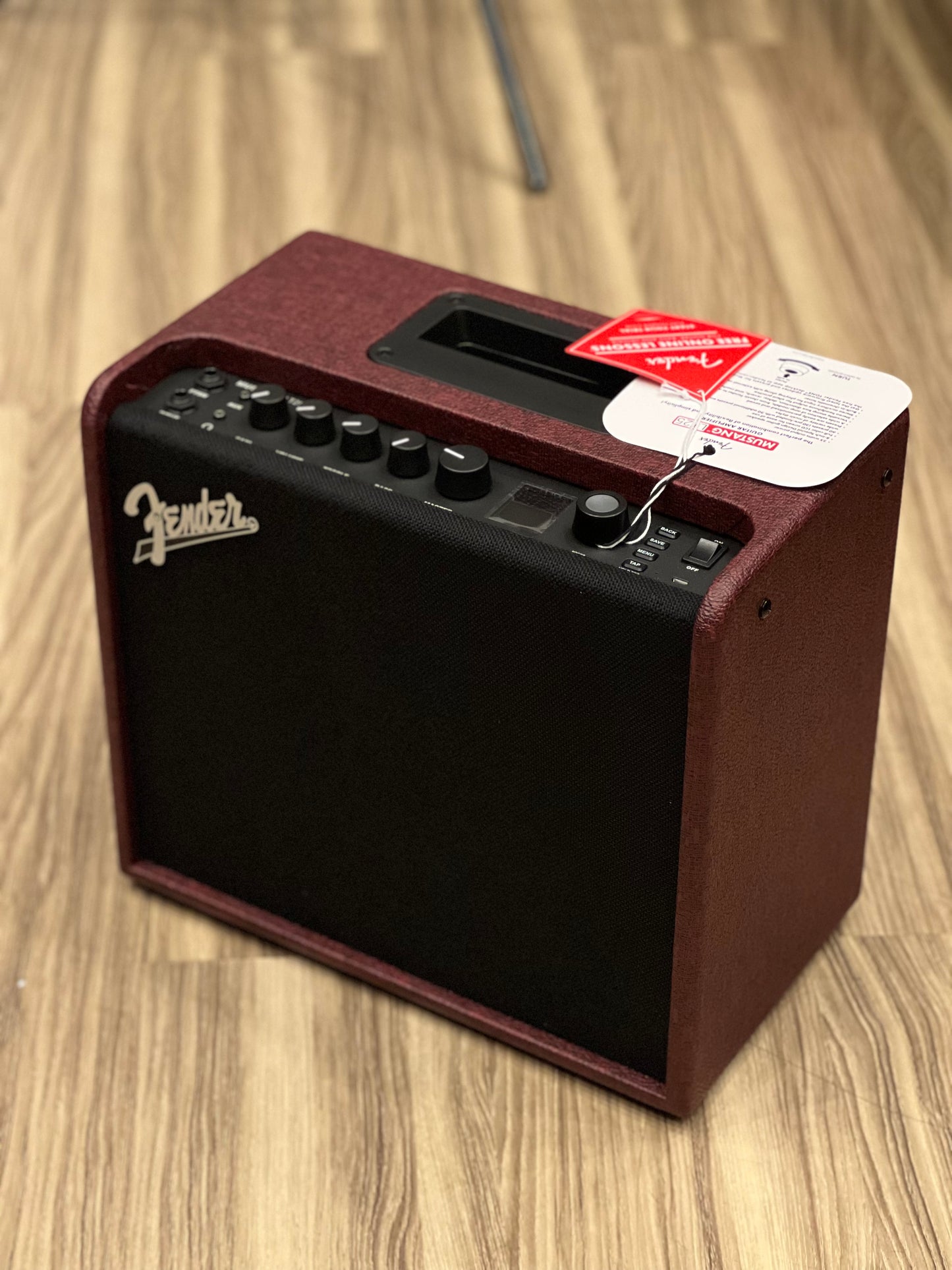 Fender Mustang LT25 Guitar Combo Amplifier in Wine