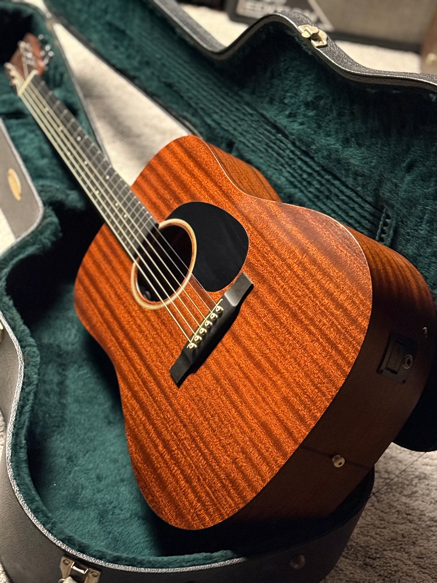 Martin DRS1 Road Series Full Solid Acoustic Electric with Martin 345 Hardshell Case (USED)