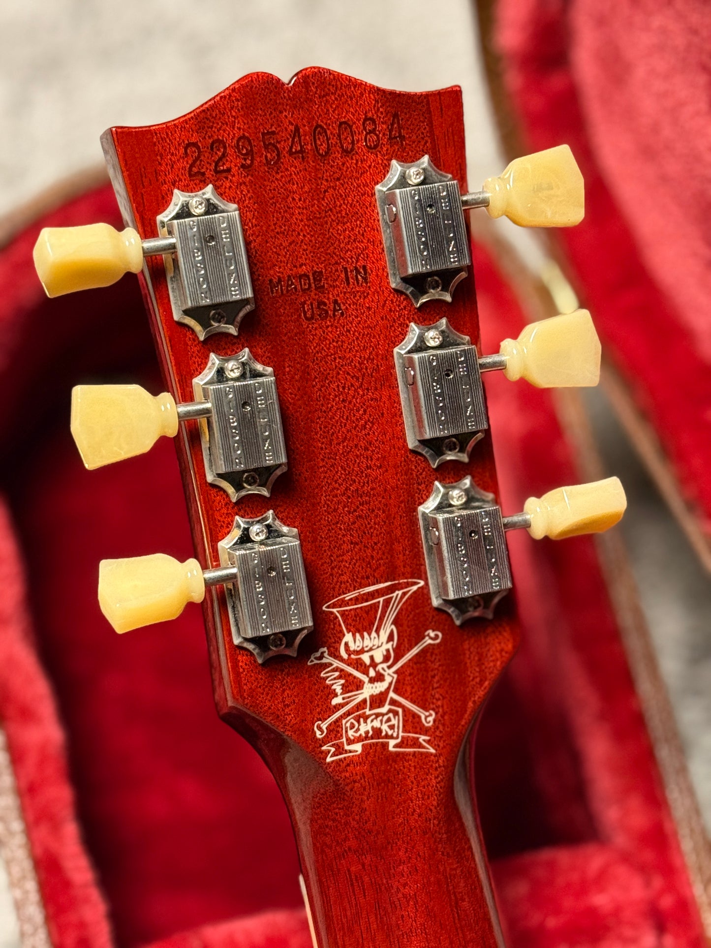 Gibson Slash "Jessica" Les Paul Standard in Honey Burst with Red Back 229540084