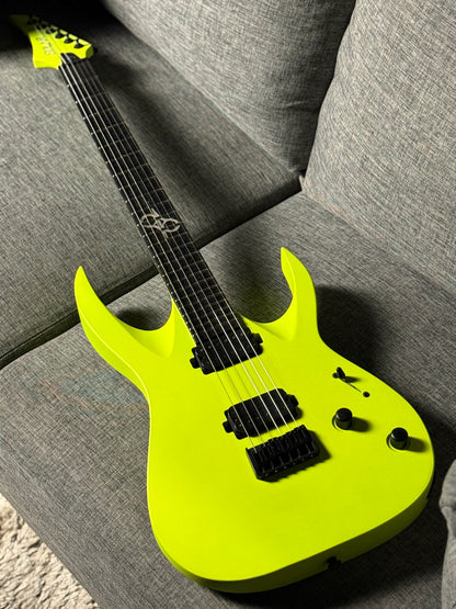 Solar A2.6 in Lemon Neon Matte IW21110510