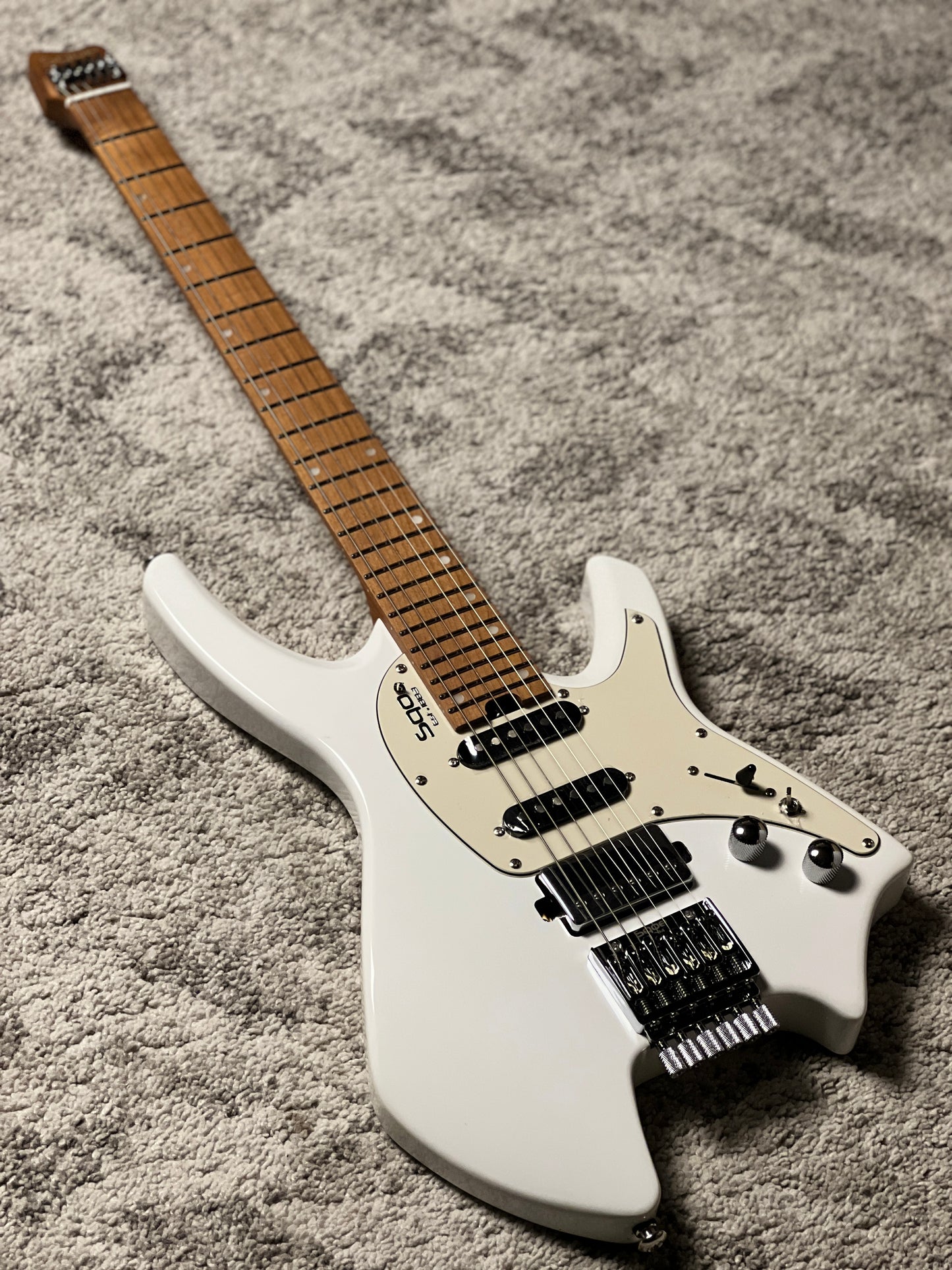 SQOE SEWT700 HSS Headless in Pearl White