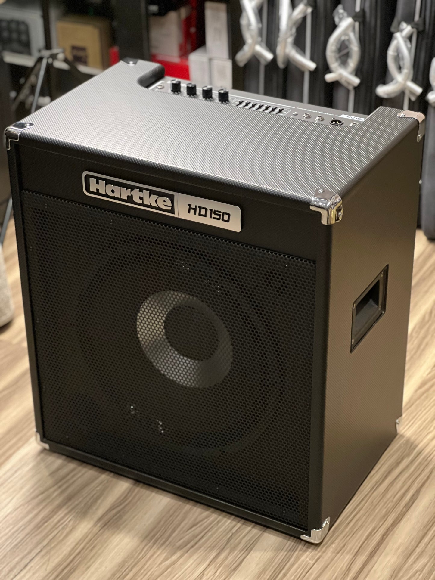 Hartke Hydrive HD150 150W 15" Bass Combo Ampli