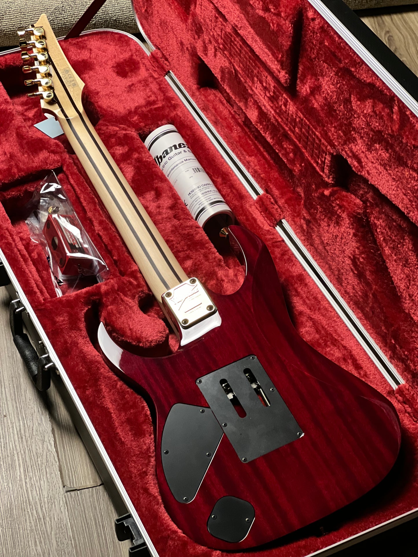 Ibanez J Custom RG8565R-CWR in Charmant Wine Red with Case F2521228