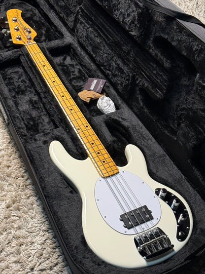 Ernie Ball Music Man Retro '70s StingRay 4 Bass in White S/N CB00565 (USED)