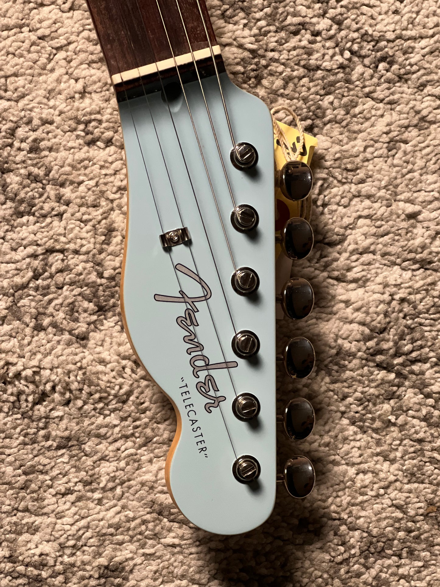Fender FSR Collection Hybrid II Telecaster with RW FB in Daphne Blue JD23018075