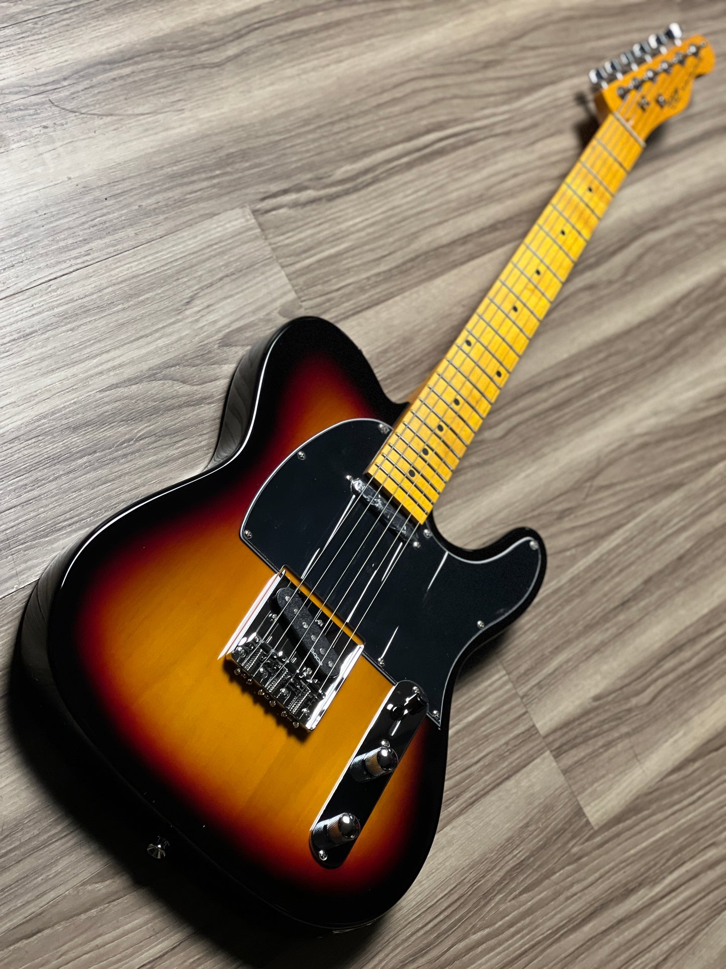 SQOE SETL250 with Maple FB in 3-Tone Sunburst