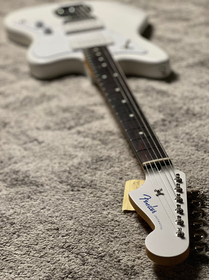 Fender MIJ Limited Jazzmaster with RW FB in Blanc JD25023294