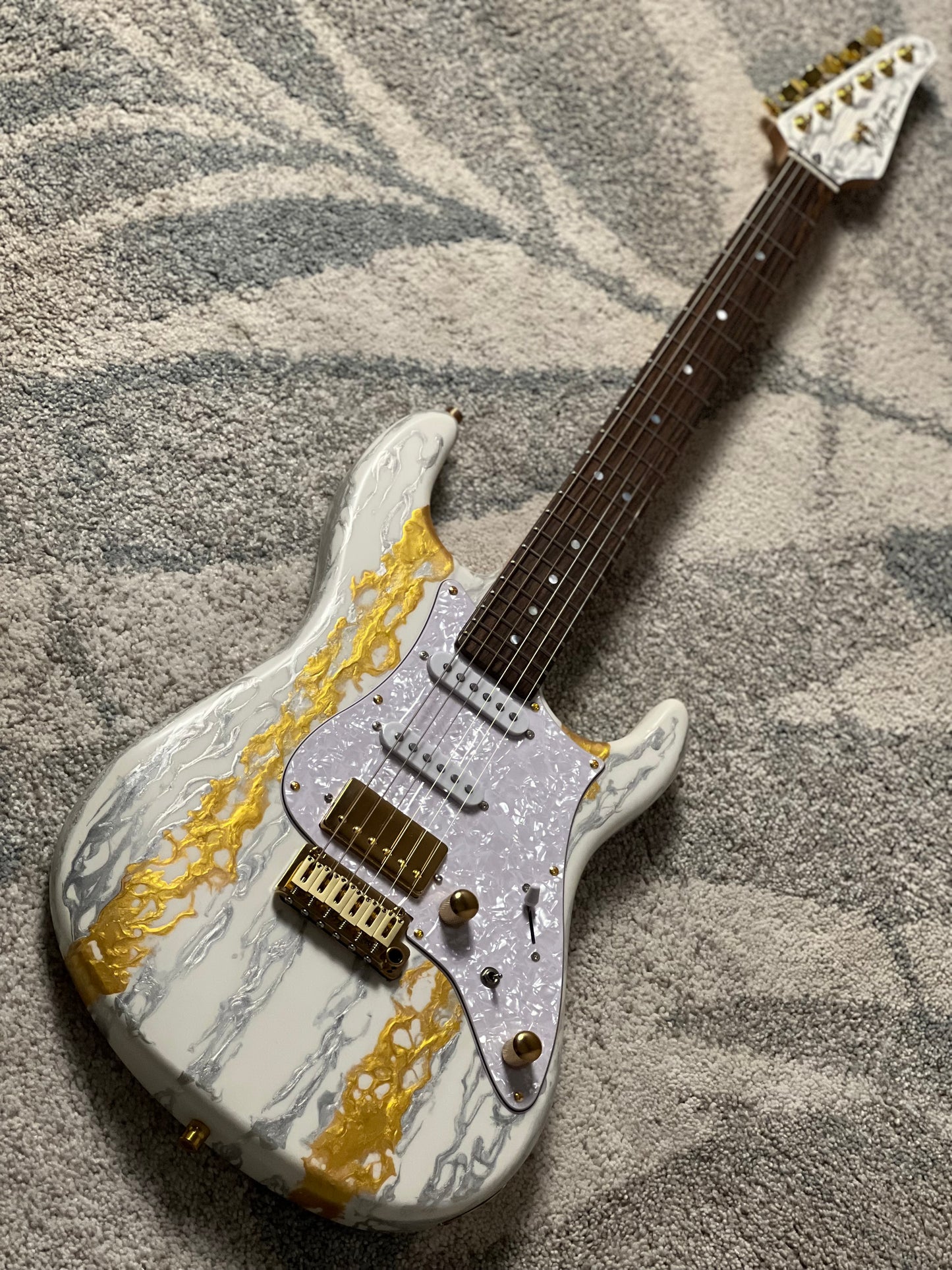 SLX X Dhatarattha Custom DST in White Shmear with Rosewood FB